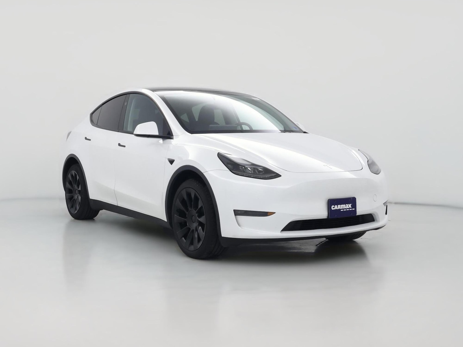 2024 Tesla Model Y Long Range - Photo 1