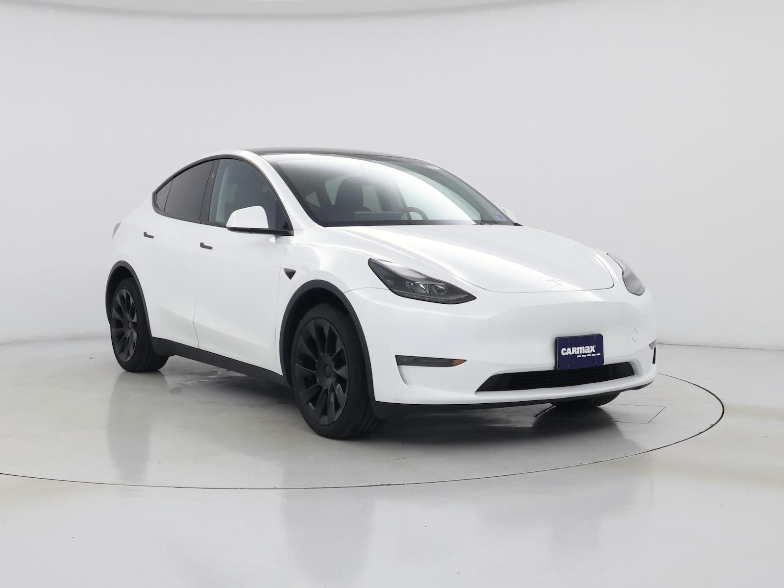 2024 Tesla Model Y Long Range - Photo 2