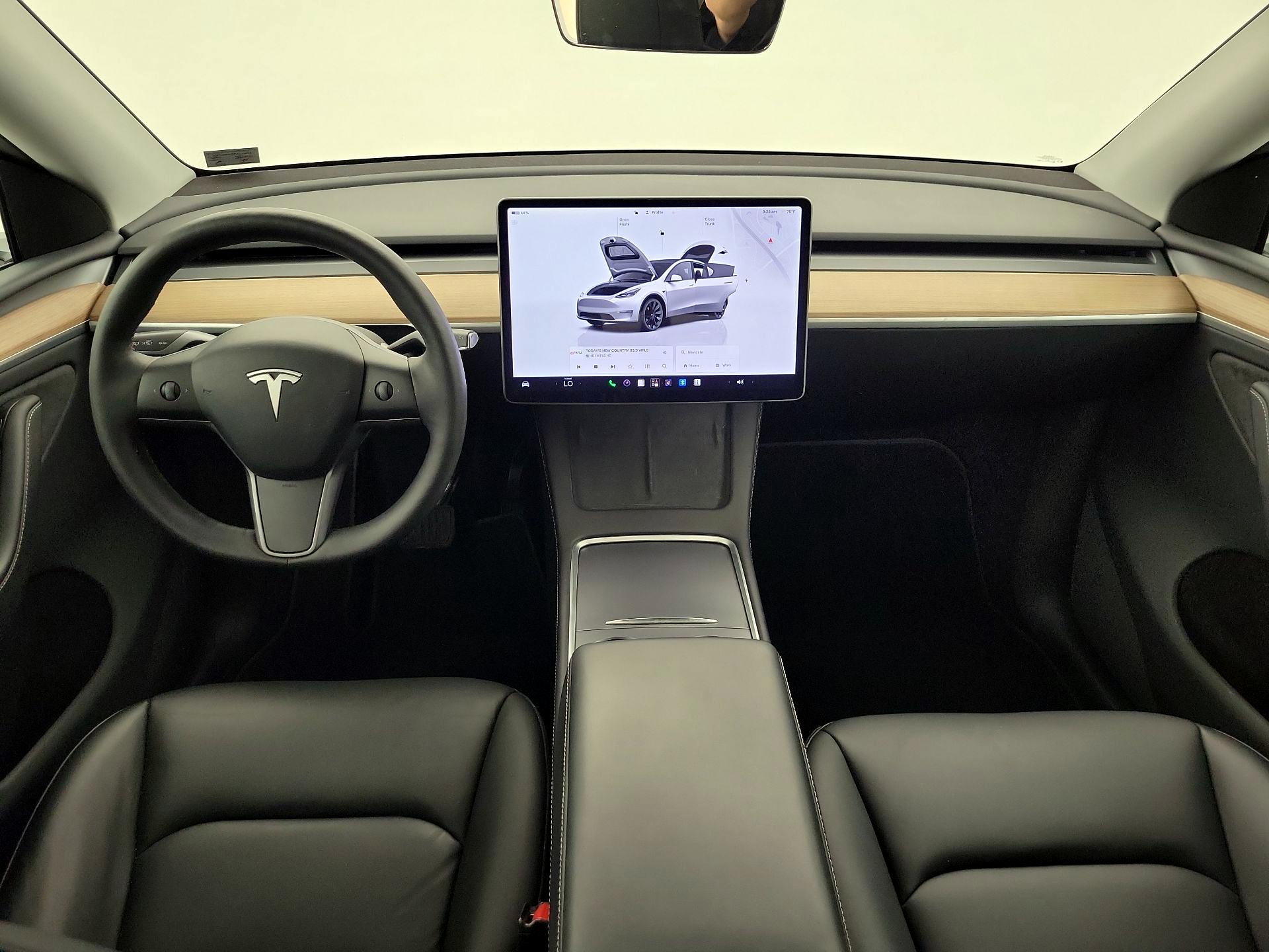 Thumbnail: 2024 Tesla Model Y - 9