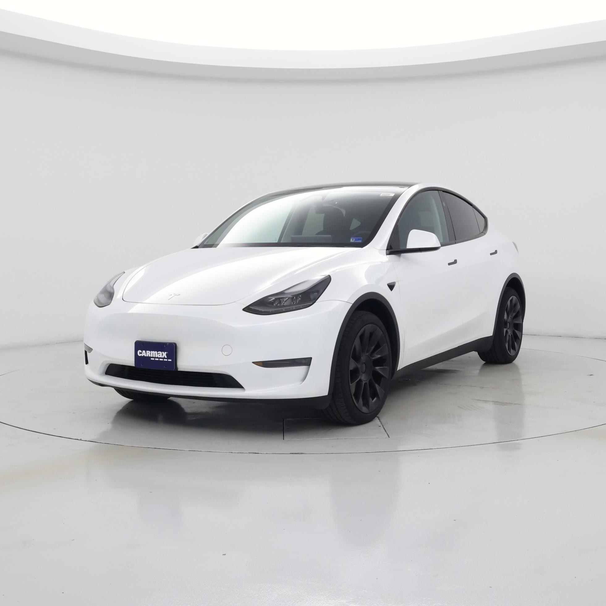 Thumbnail: 2024 Tesla Model Y - 4