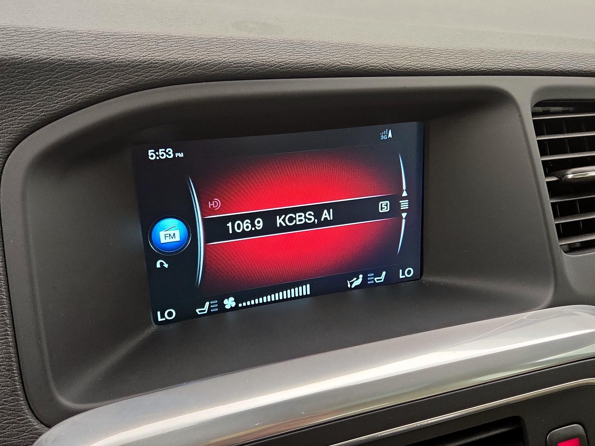 Thumbnail: 2016 Volvo S60 - 15