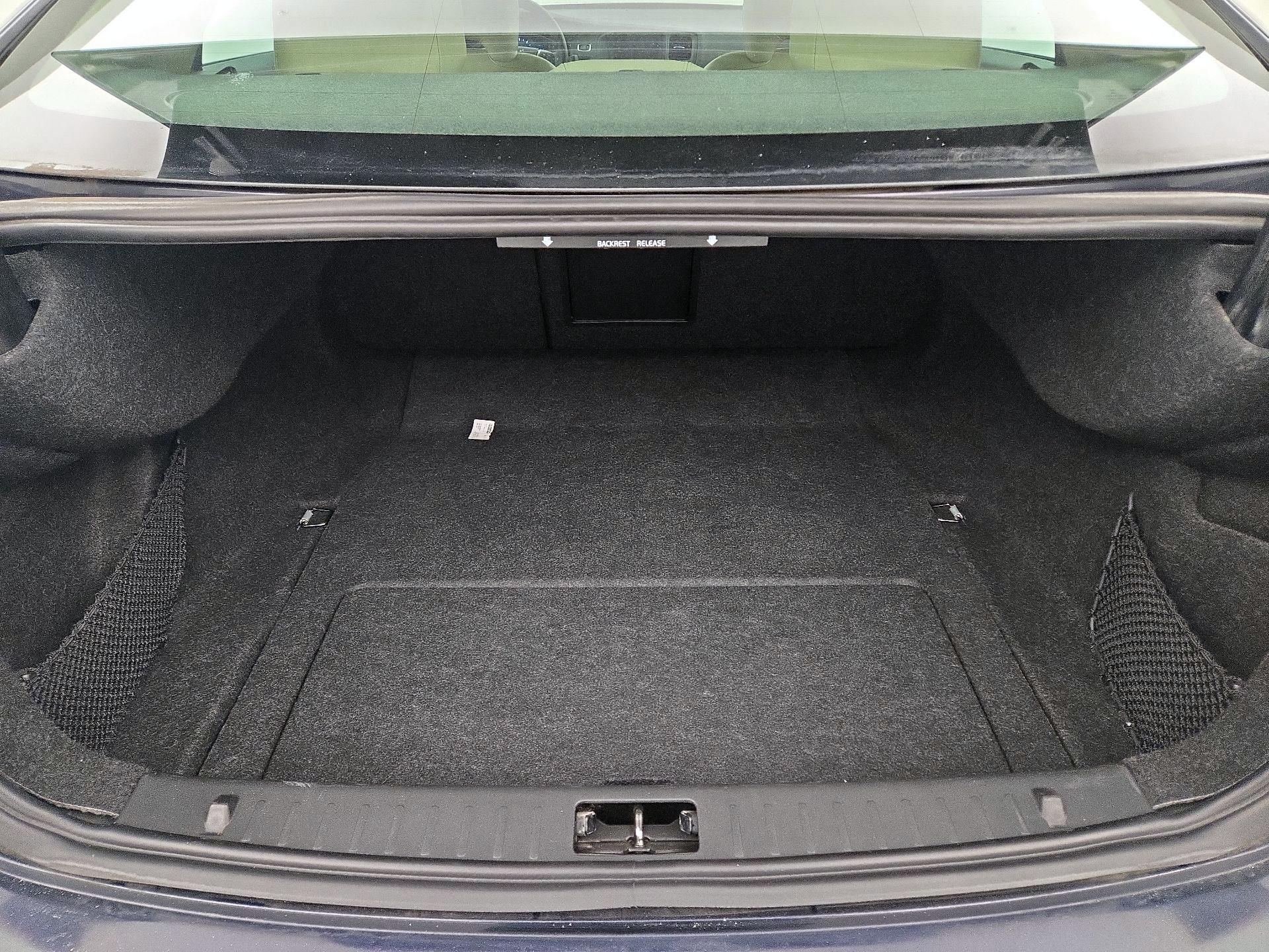 Thumbnail: 2016 Volvo S60 - 20