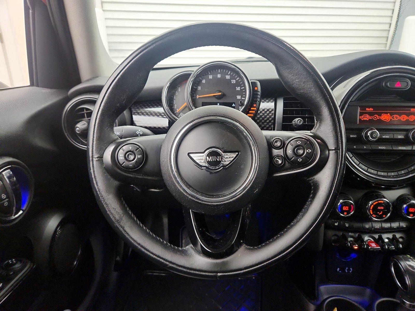 2016 MINI Cooper S - Photo 11