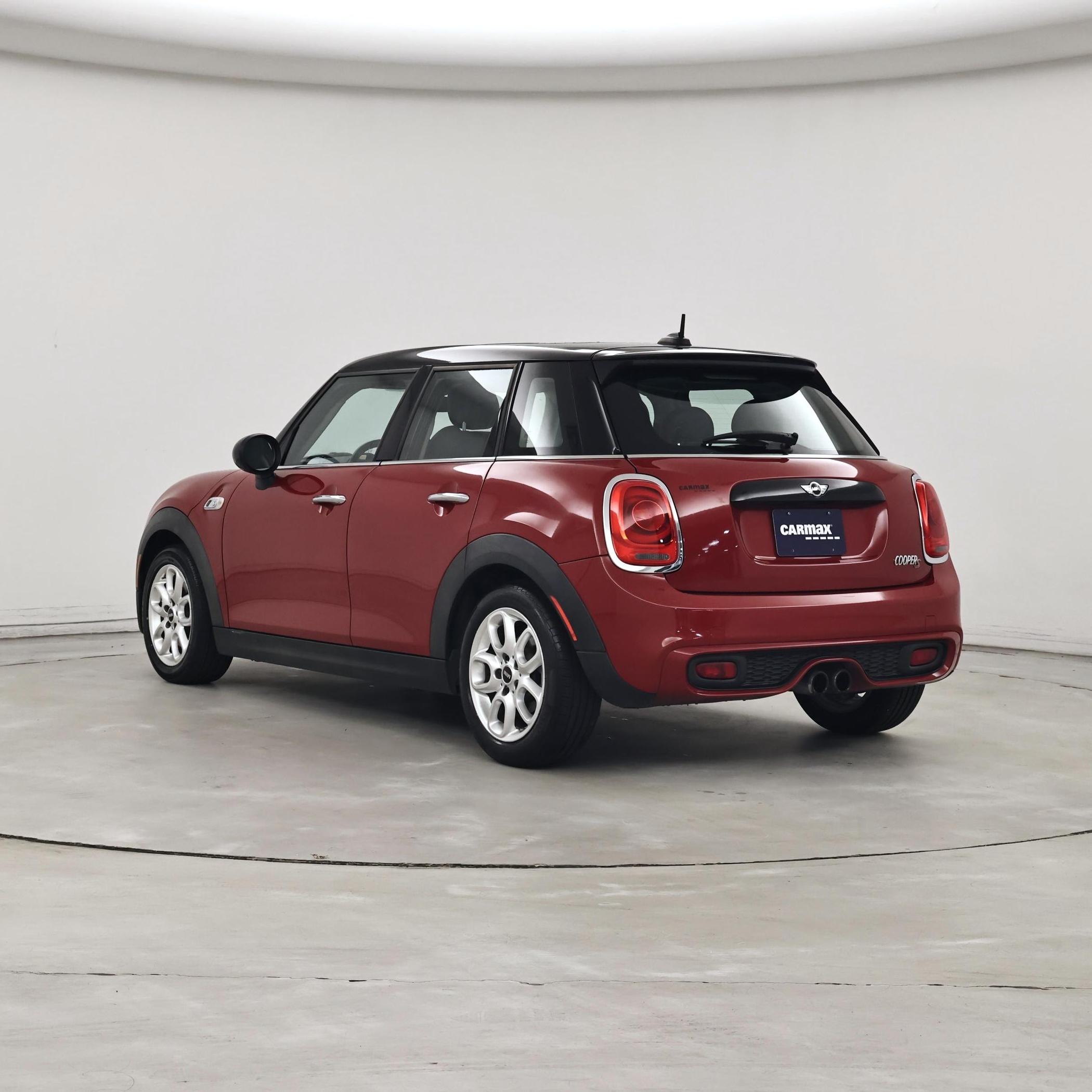 Thumbnail: 2016 MINI Cooper Hardtop - 2