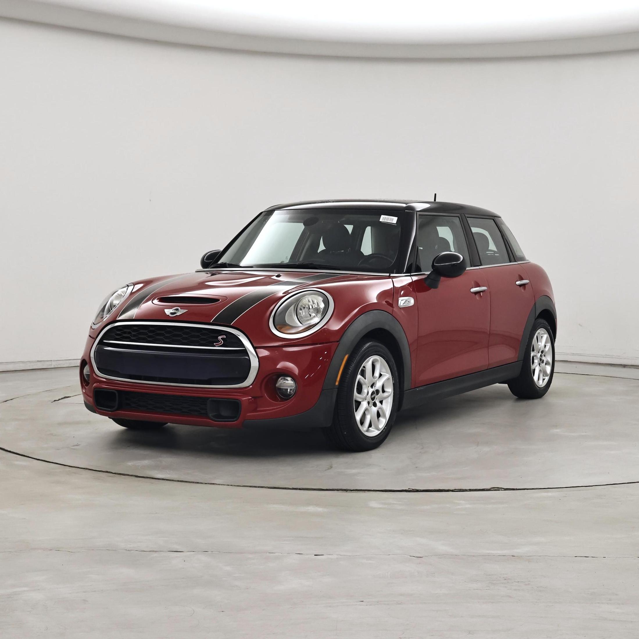 Thumbnail: 2016 MINI Cooper Hardtop - 4