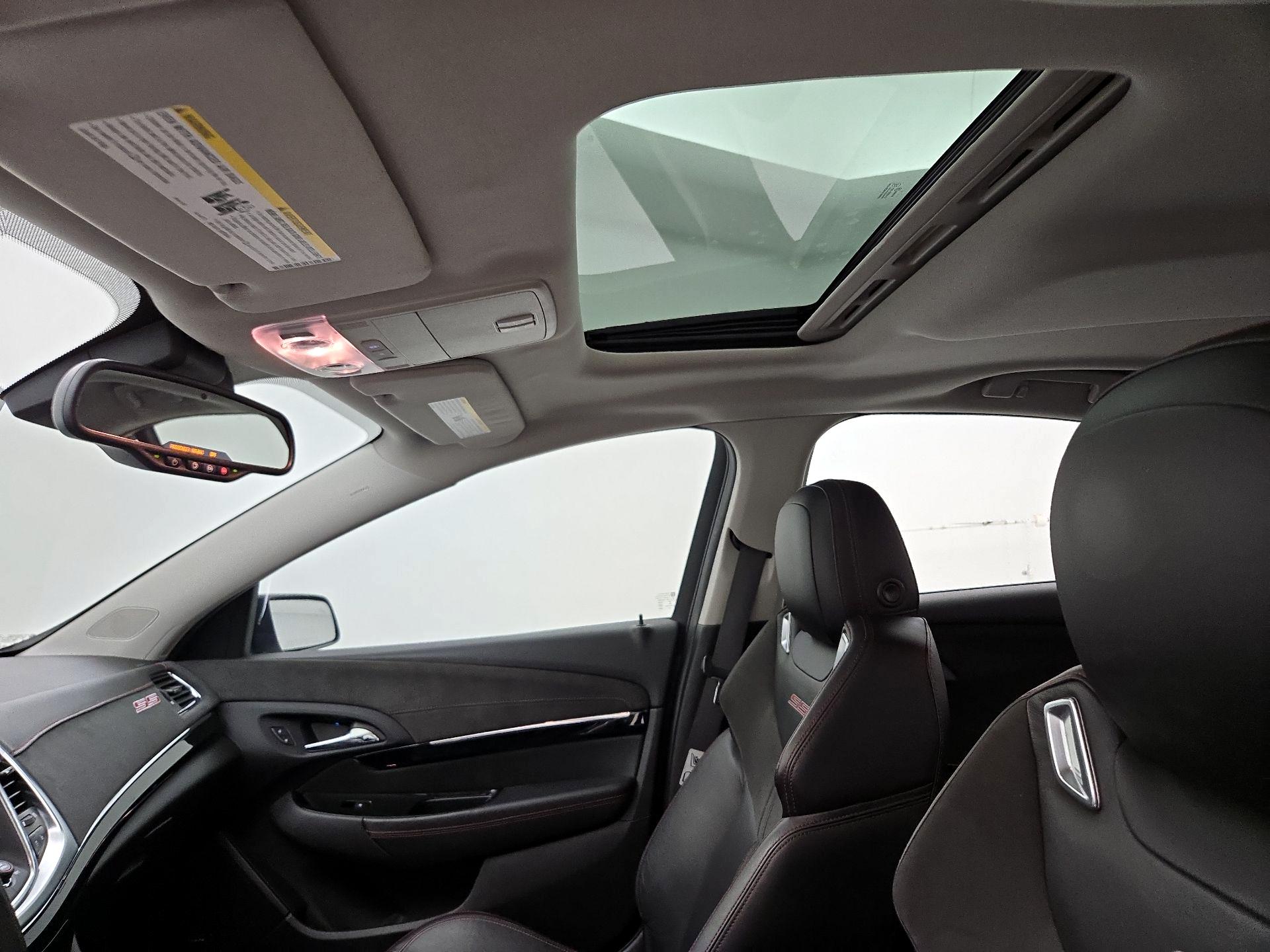 Thumbnail: 2016 Chevrolet  - 20
