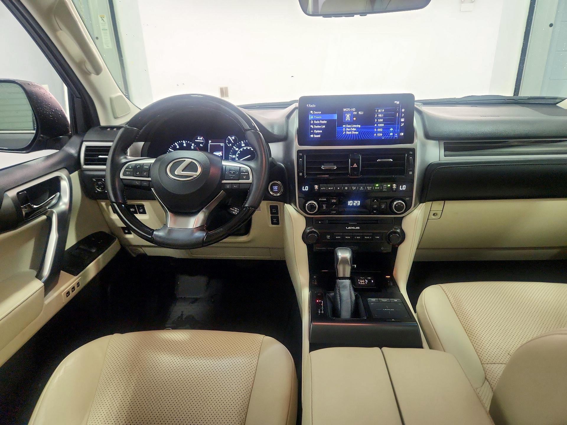 Thumbnail: 2023 Lexus GX - 9