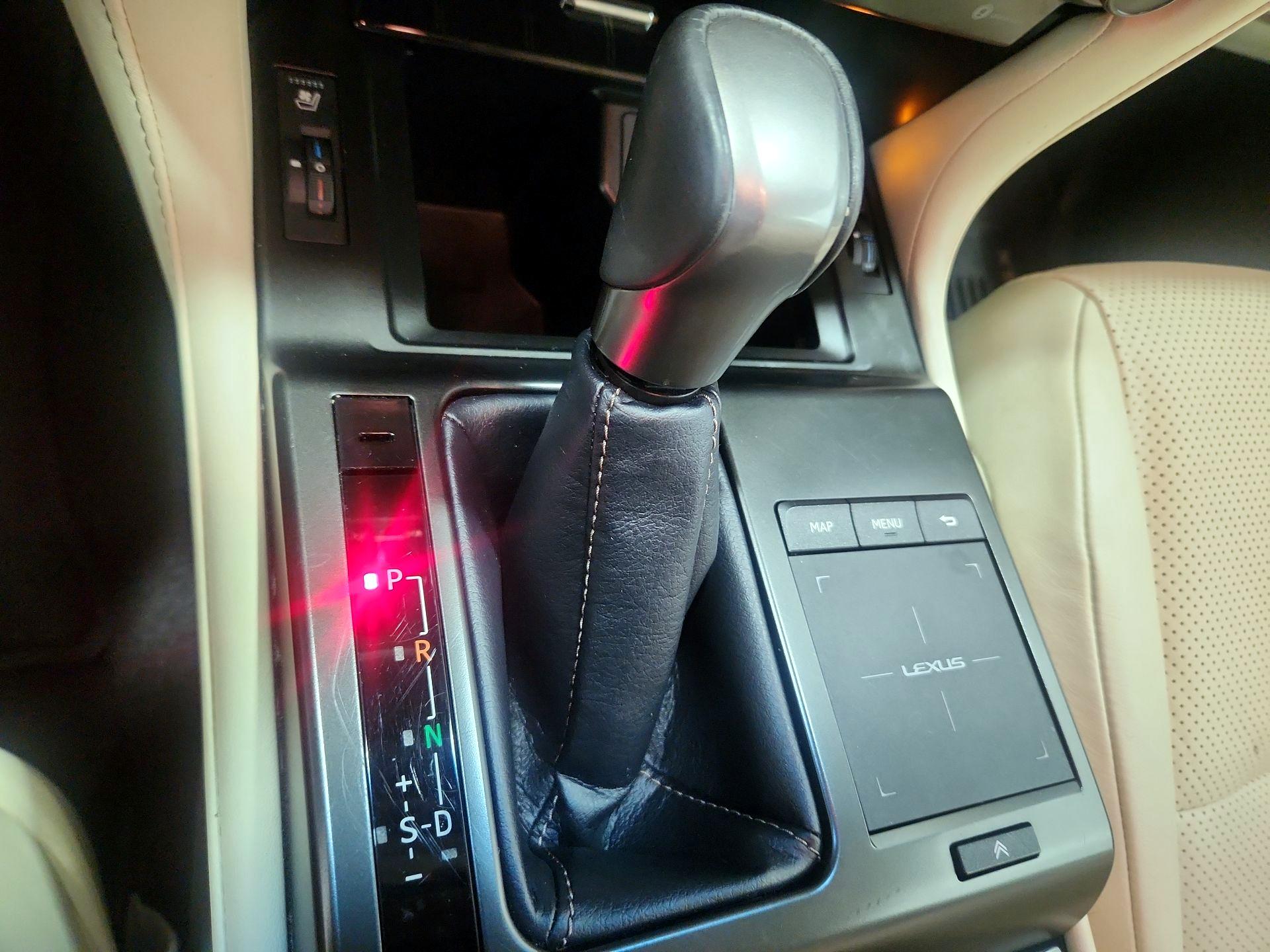 Thumbnail: 2023 Lexus GX - 17