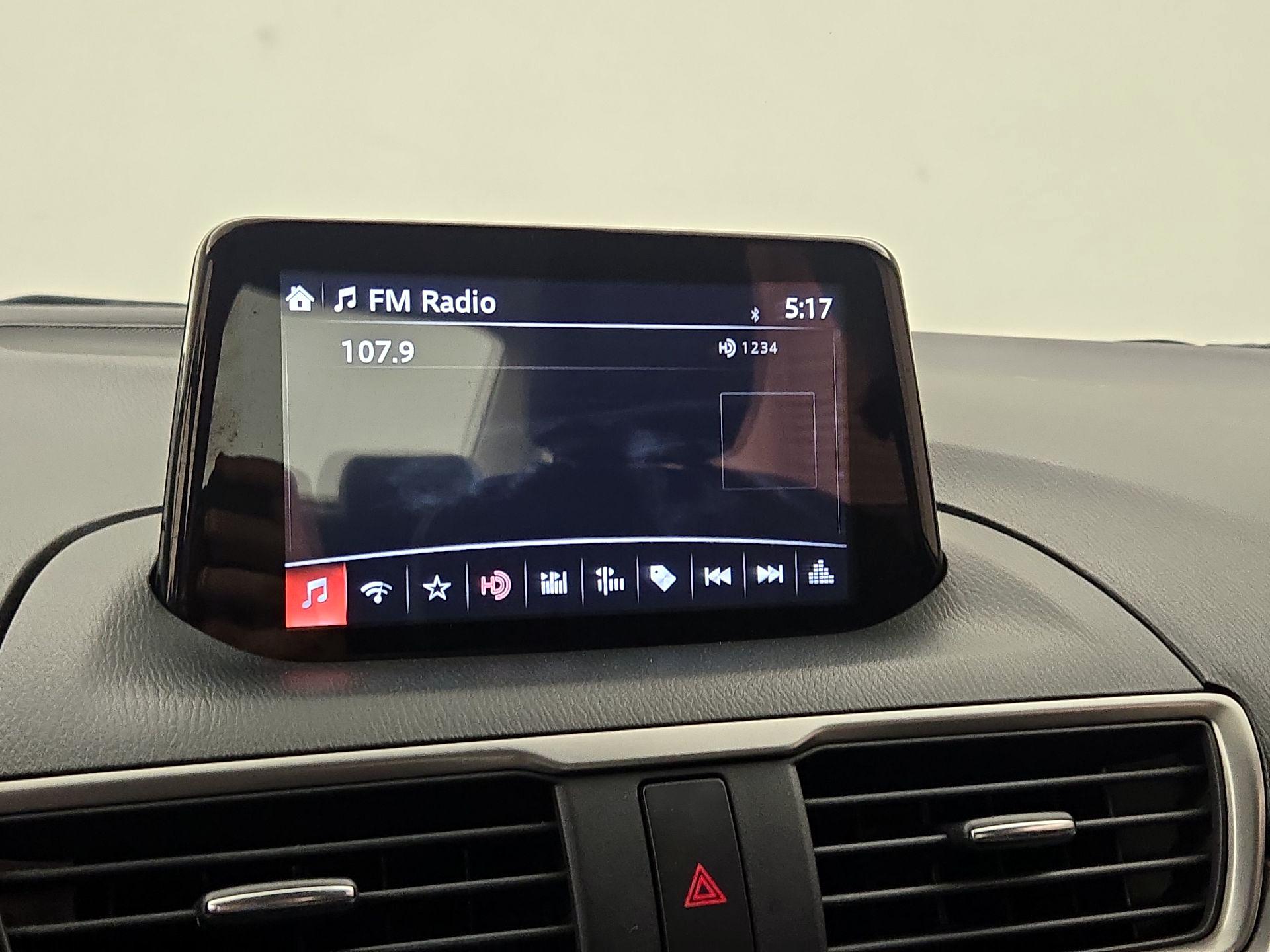 Thumbnail: 2018 Mazda Mazda3 - 15