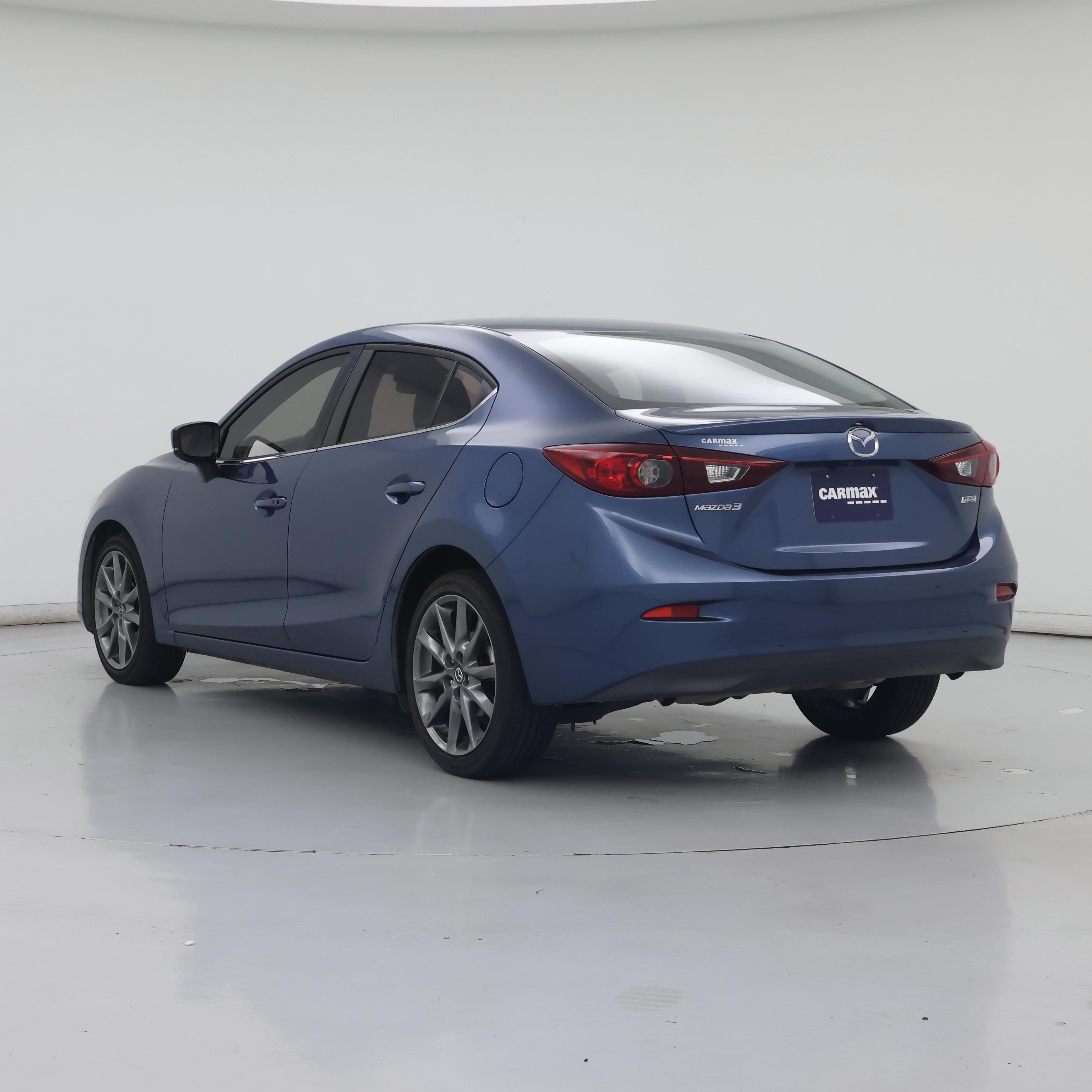 Thumbnail: 2018 Mazda Mazda3 - 2