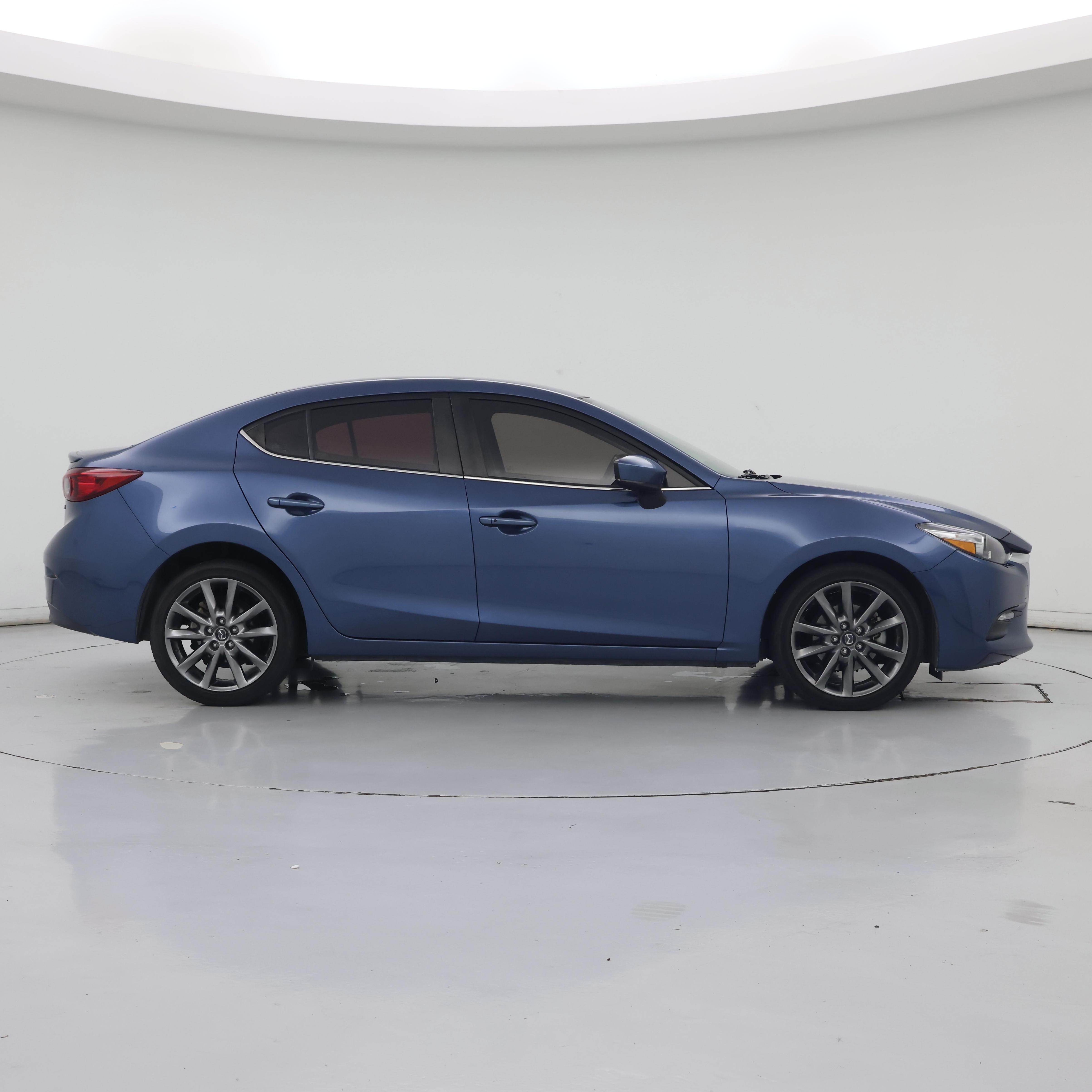 Thumbnail: 2018 Mazda Mazda3 - 7