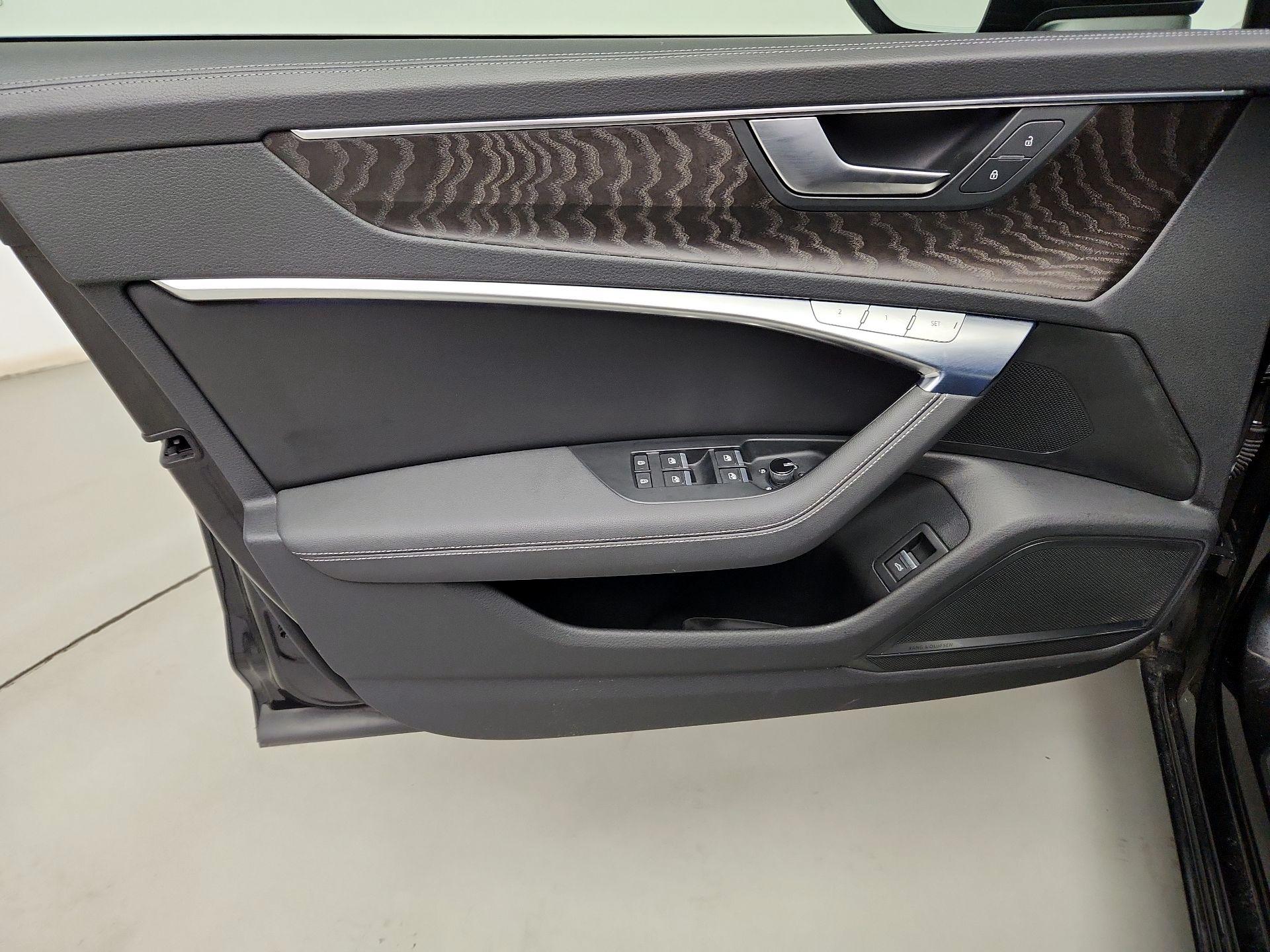 Thumbnail: 2021 Audi A6 - 12