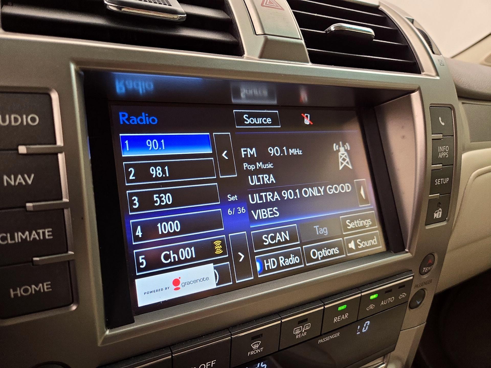 Thumbnail: 2019 Lexus GX - 14