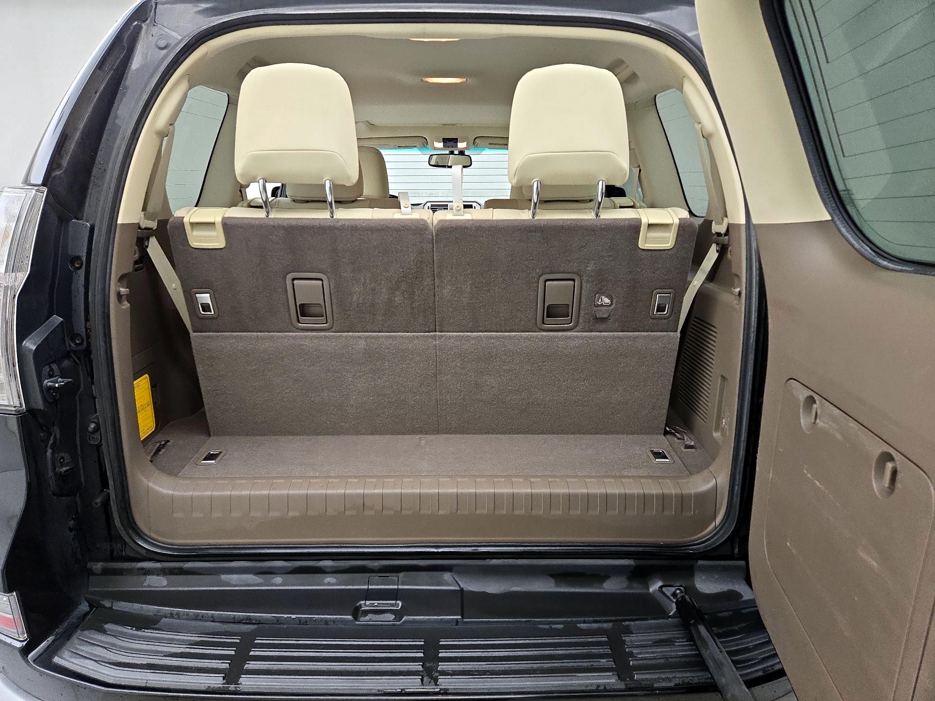 Thumbnail: 2019 Lexus GX - 20