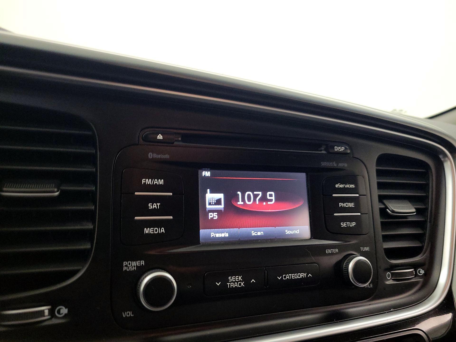 Thumbnail: 2015 Kia Optima - 15
