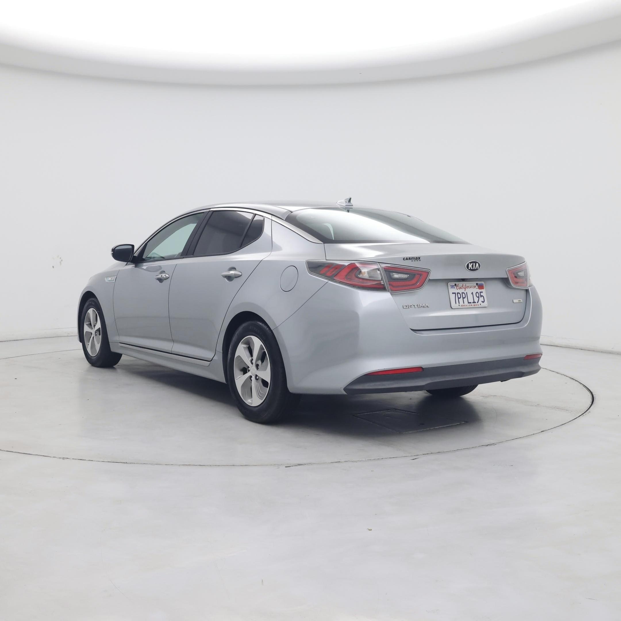 Thumbnail: 2015 Kia Optima - 2
