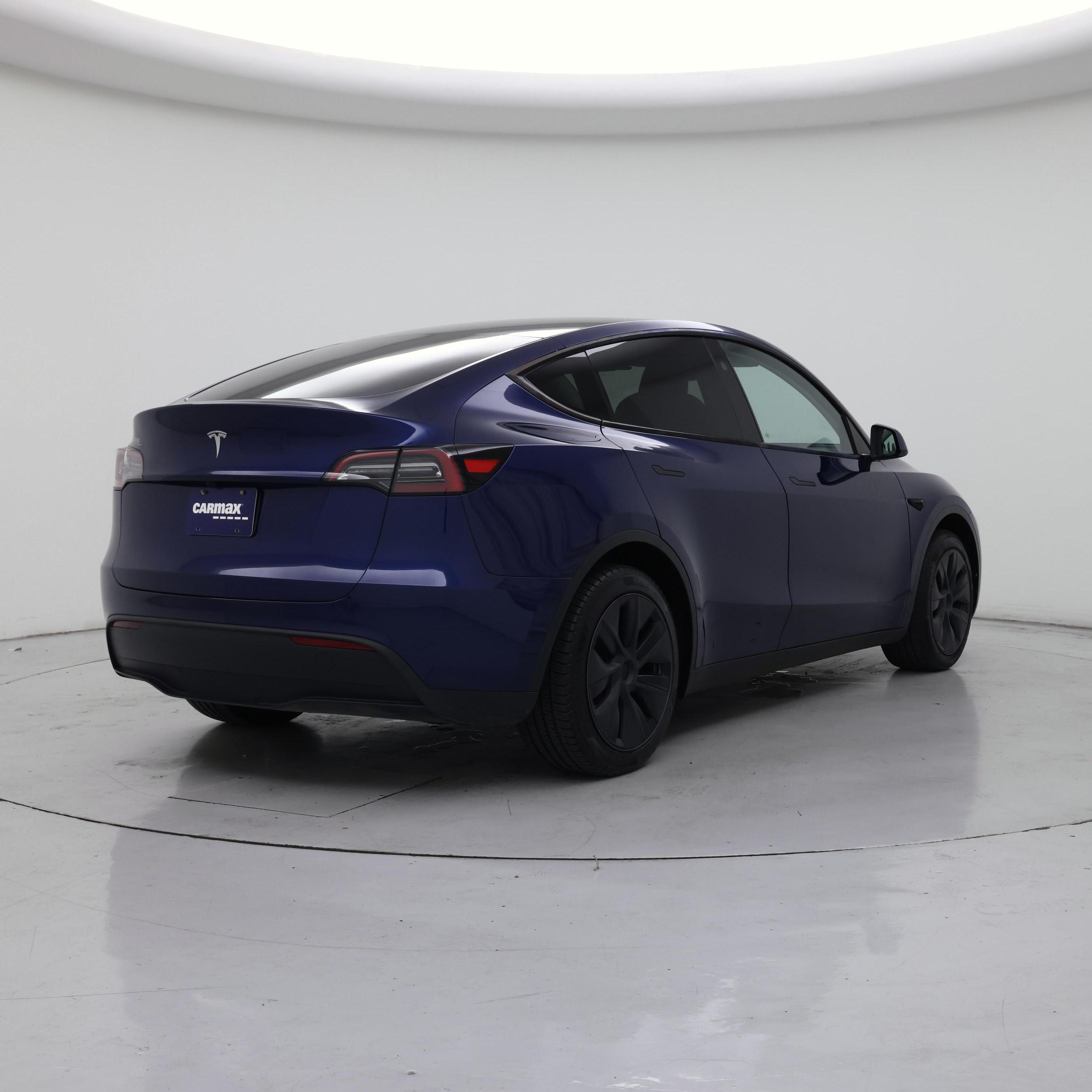 Thumbnail: 2024 Tesla Model Y - 8