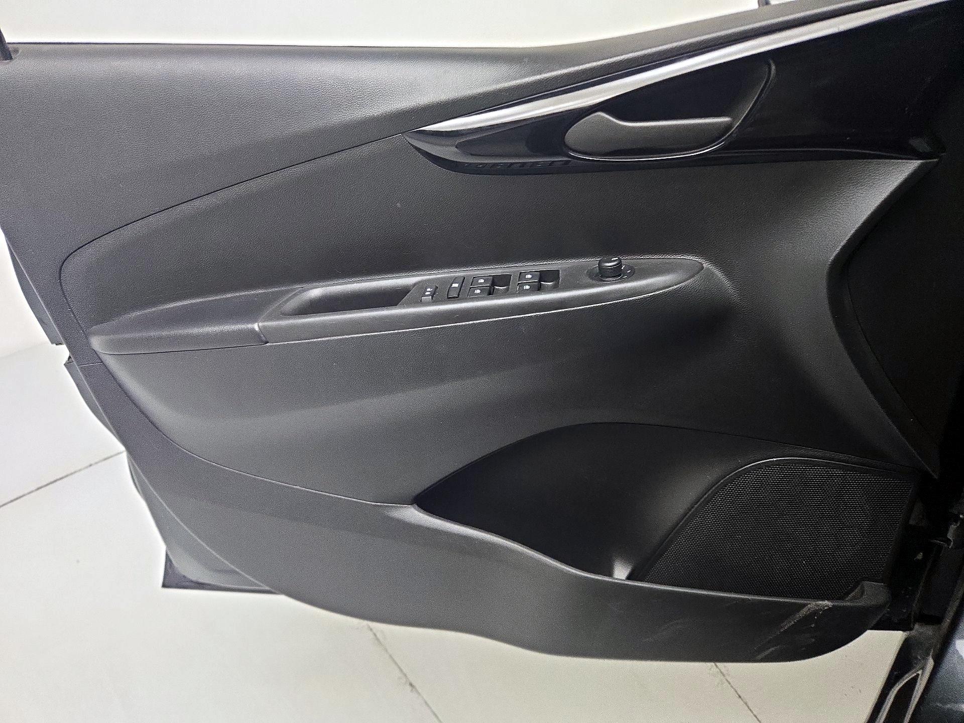 Thumbnail: 2019 Chevrolet Spark - 12