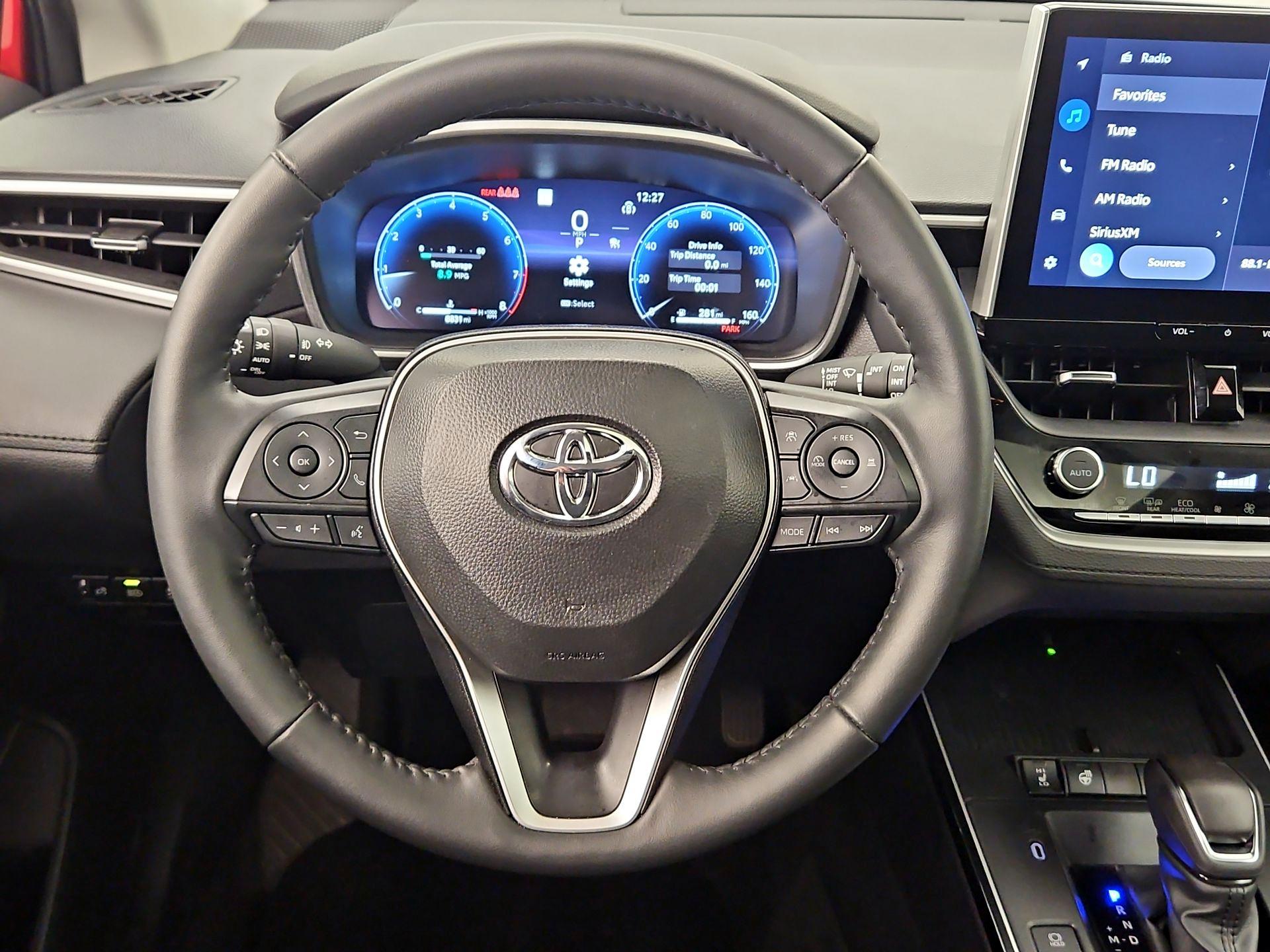 Thumbnail: 2026 Toyota Corolla Cross - 10