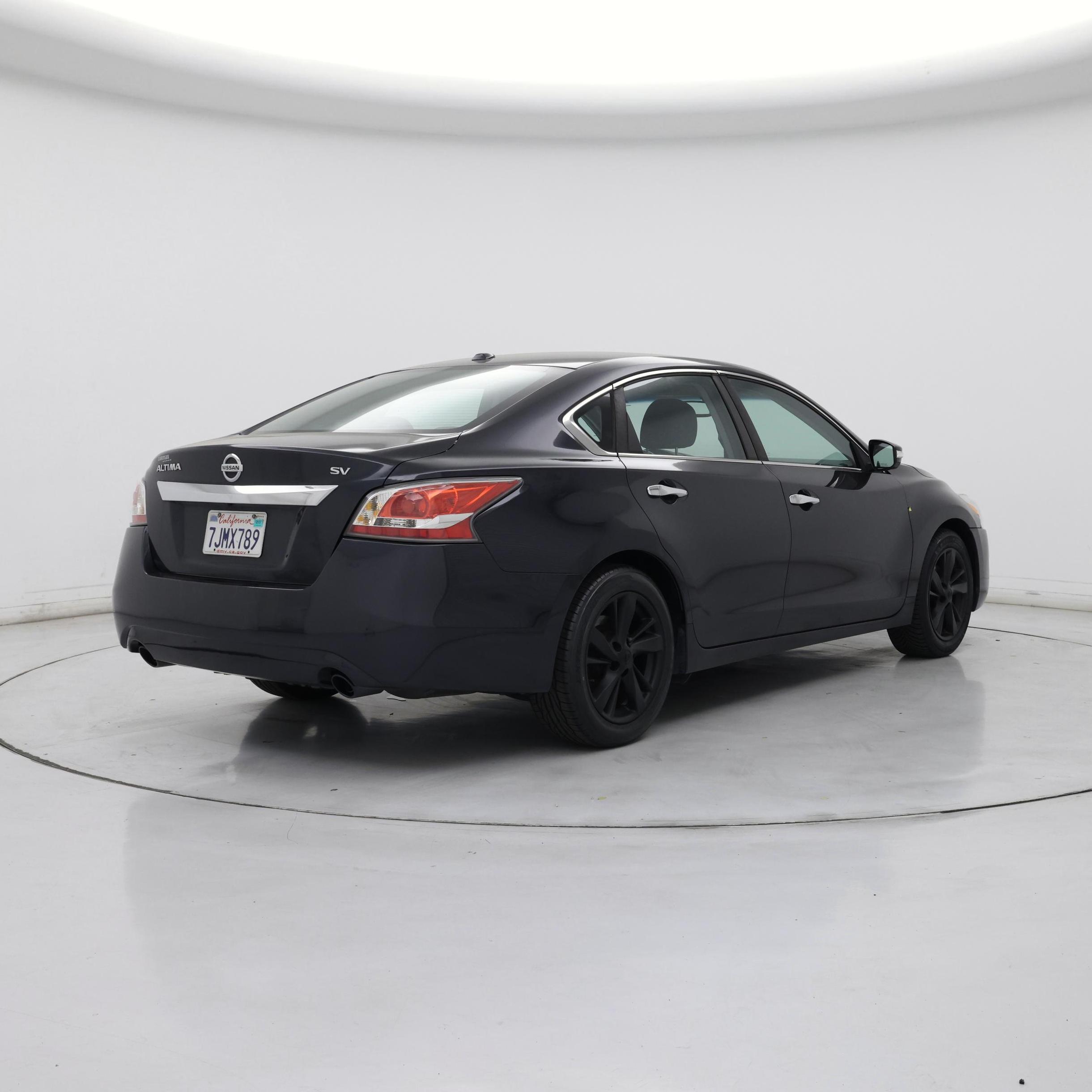 Thumbnail: 2015 Nissan Altima - 8