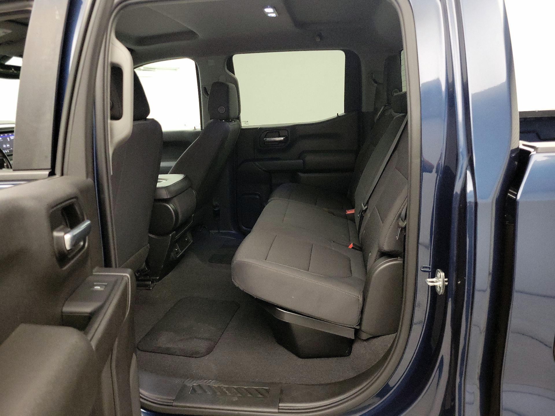 Thumbnail: 2022 Chevrolet Silverado 1500 - 19