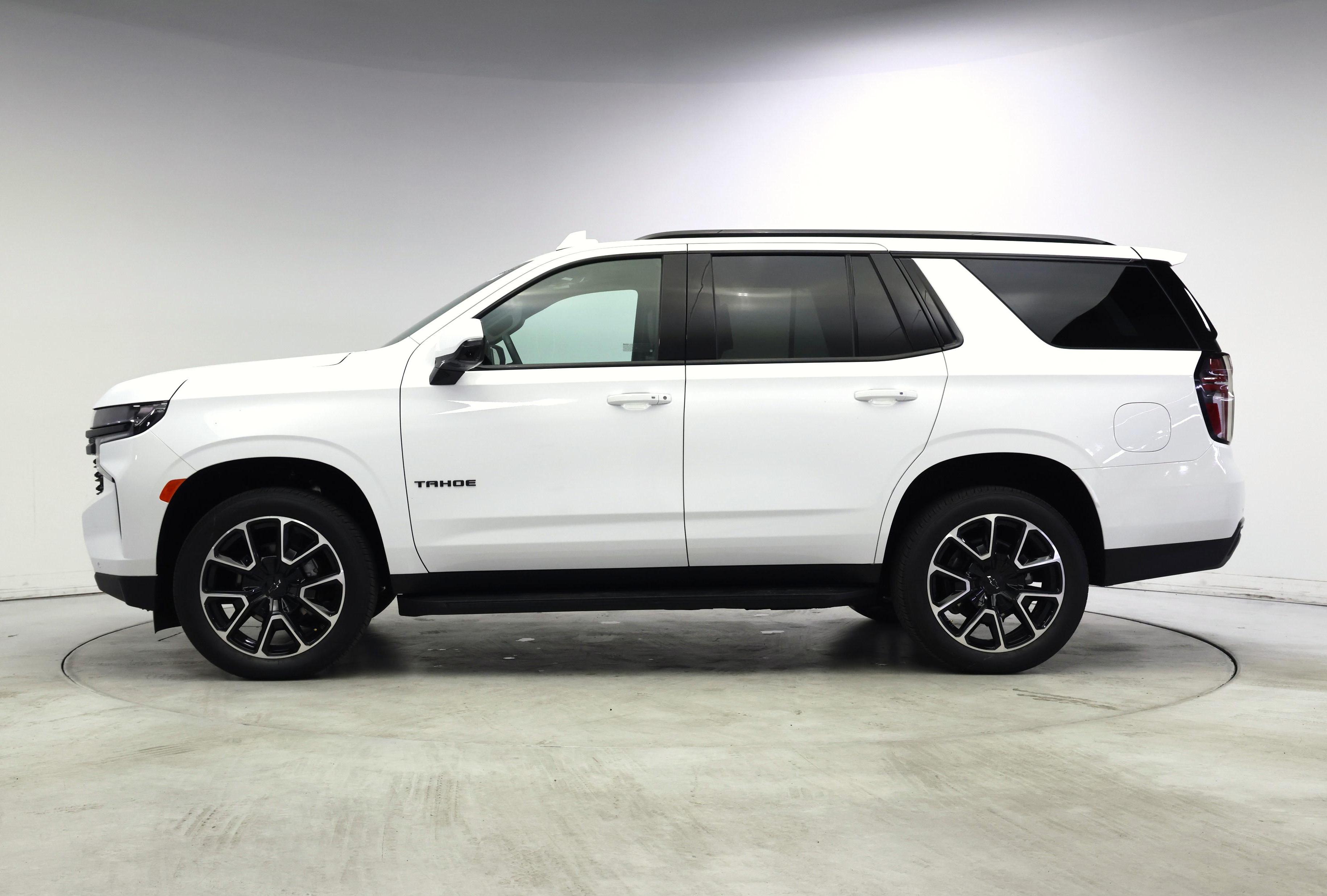 Thumbnail: 2023 Chevrolet Tahoe - 3