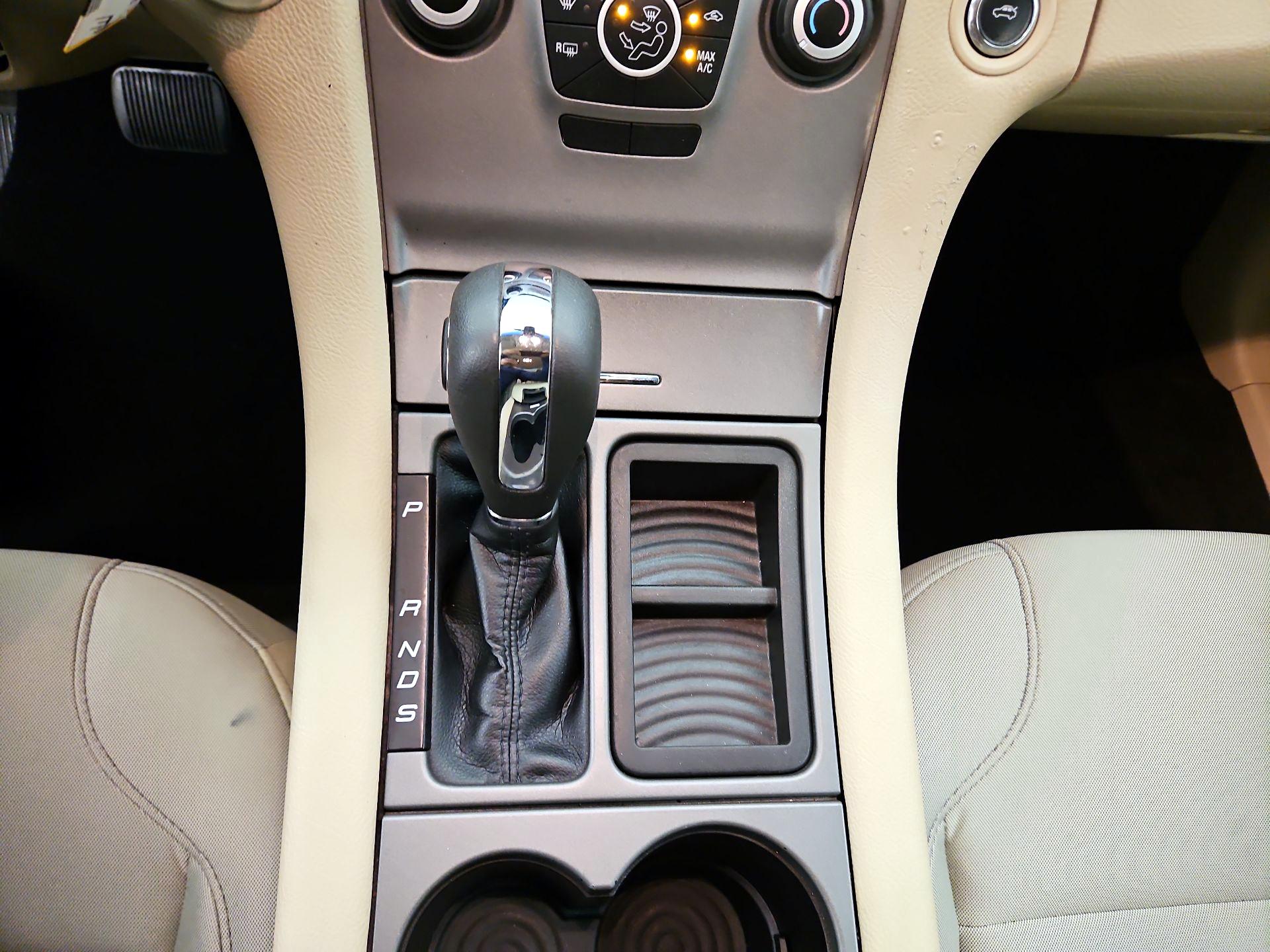 Thumbnail: 2016 Ford Taurus - 17