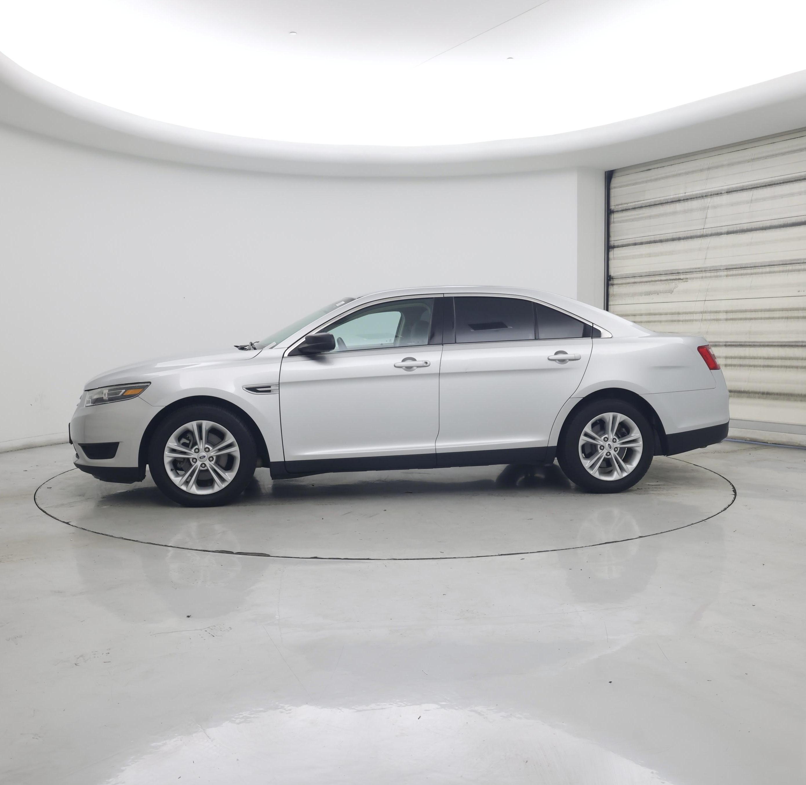 Thumbnail: 2016 Ford Taurus - 3