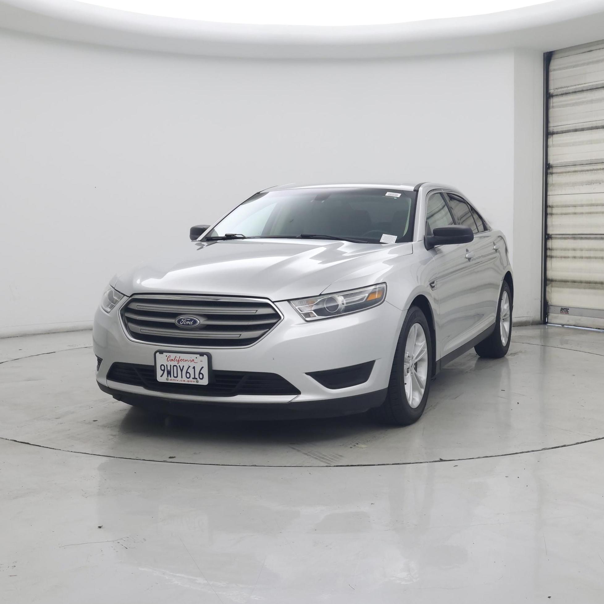 Thumbnail: 2016 Ford Taurus - 4