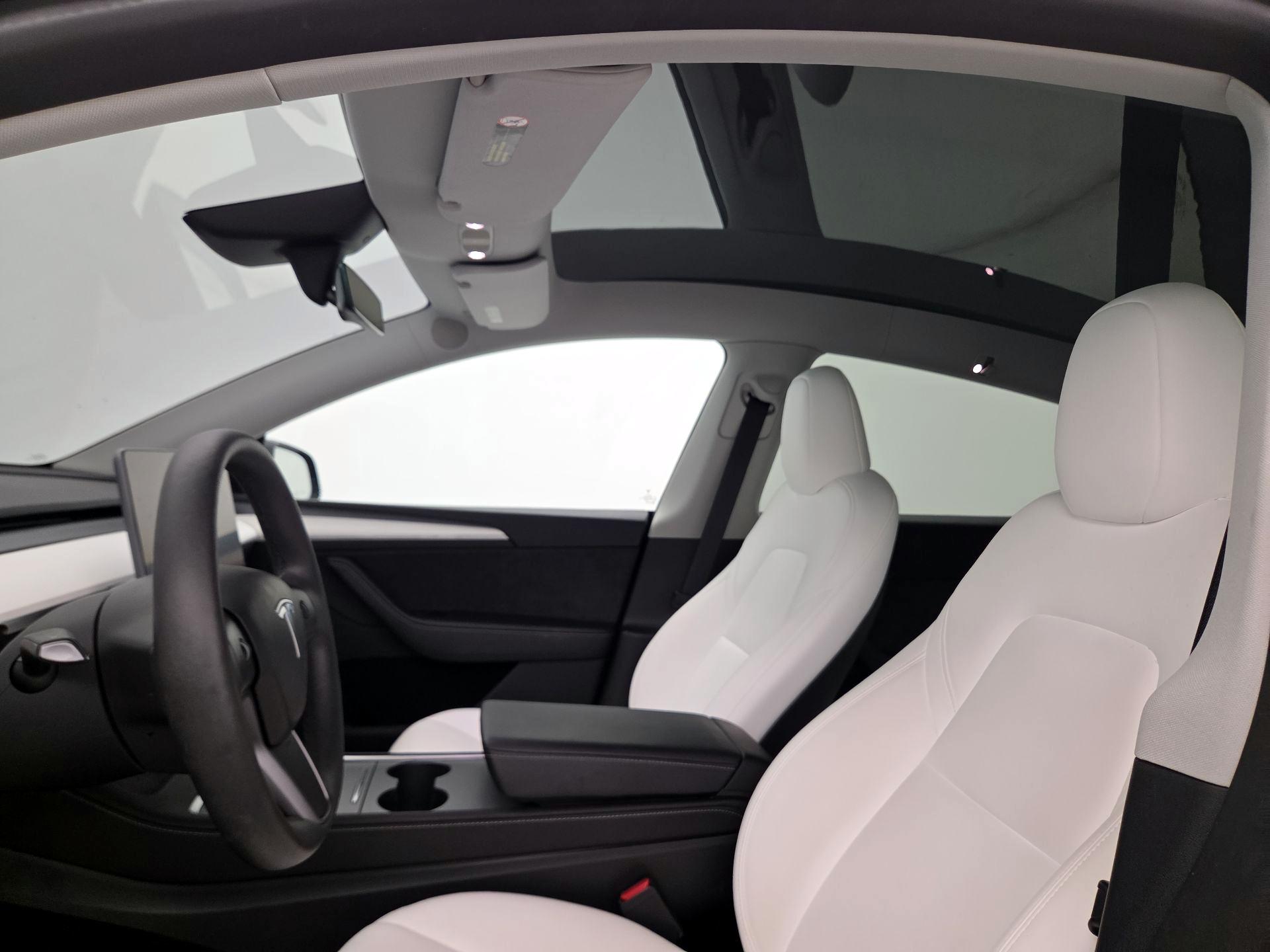 Thumbnail: 2024 Tesla Model Y - 19