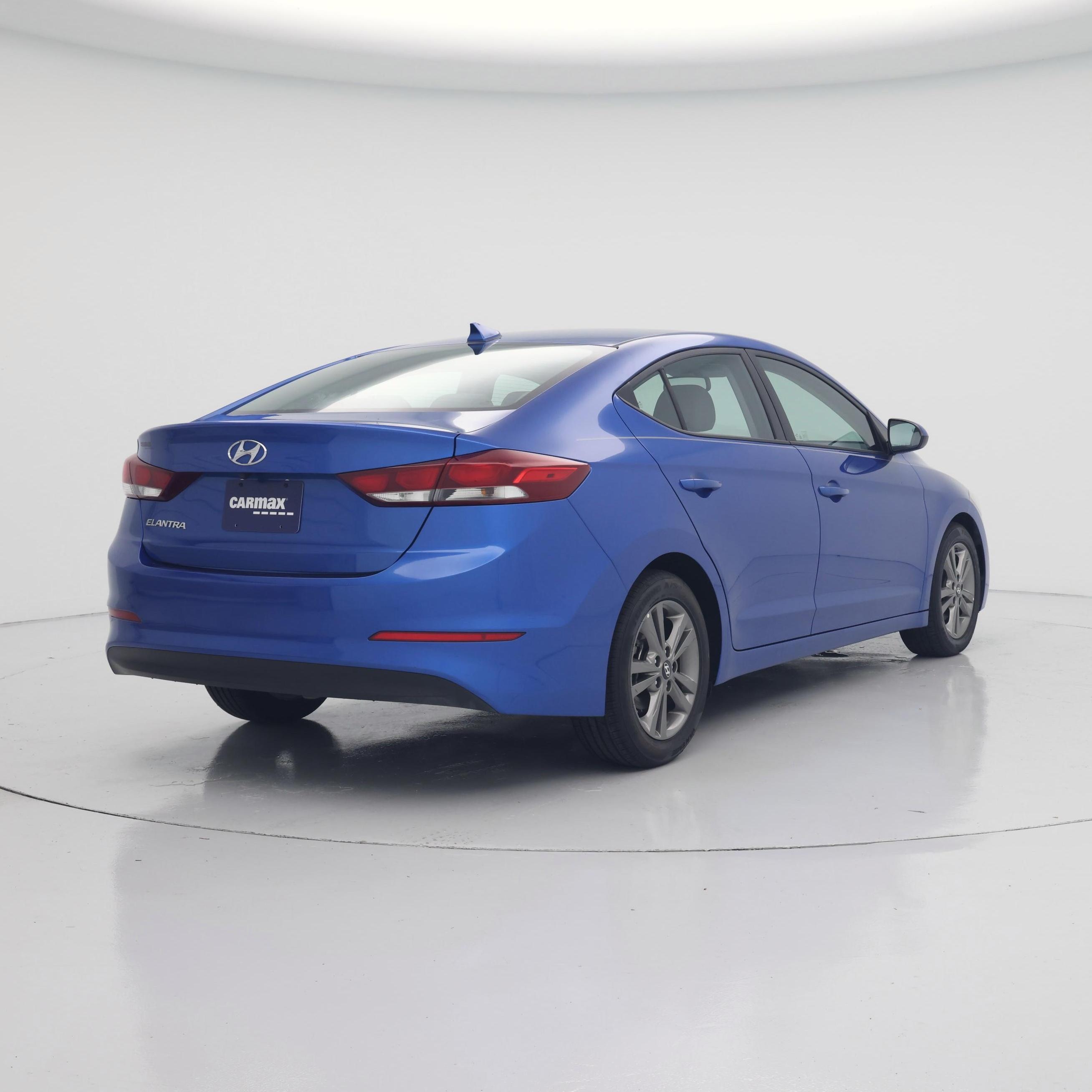 Thumbnail: 2018 Hyundai Elantra - 8