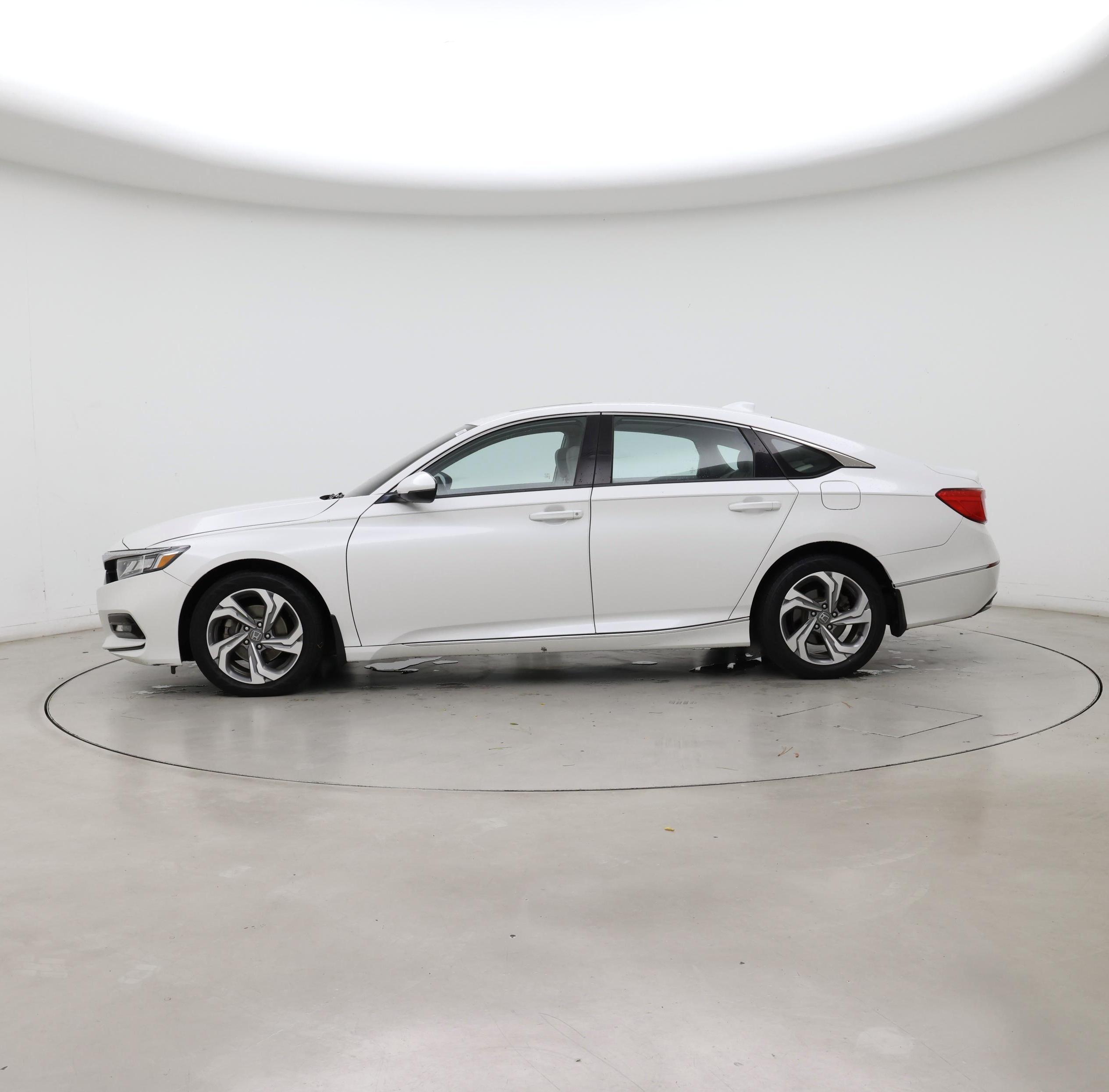 Thumbnail: 2019 Honda Accord - 3