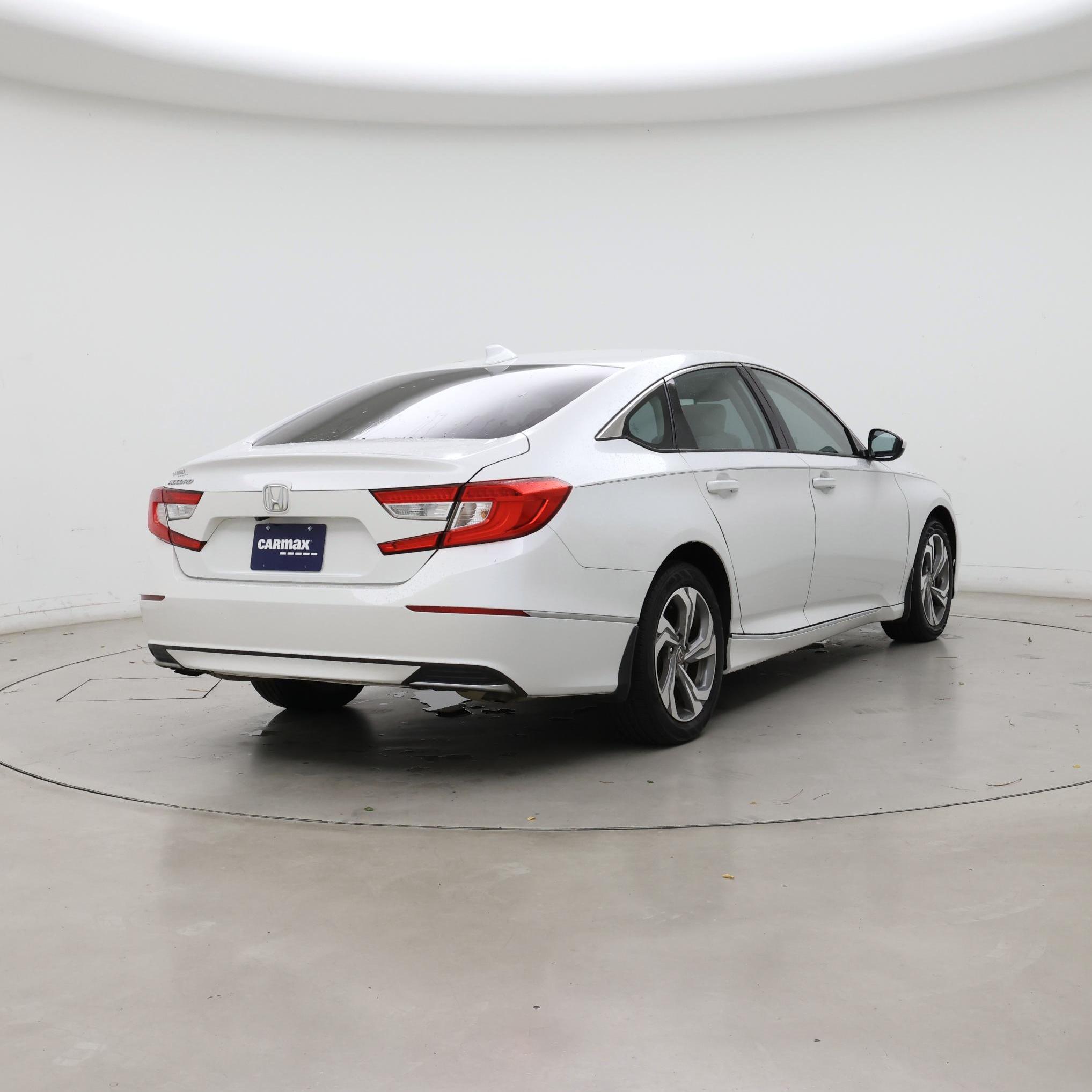 Thumbnail: 2019 Honda Accord - 8