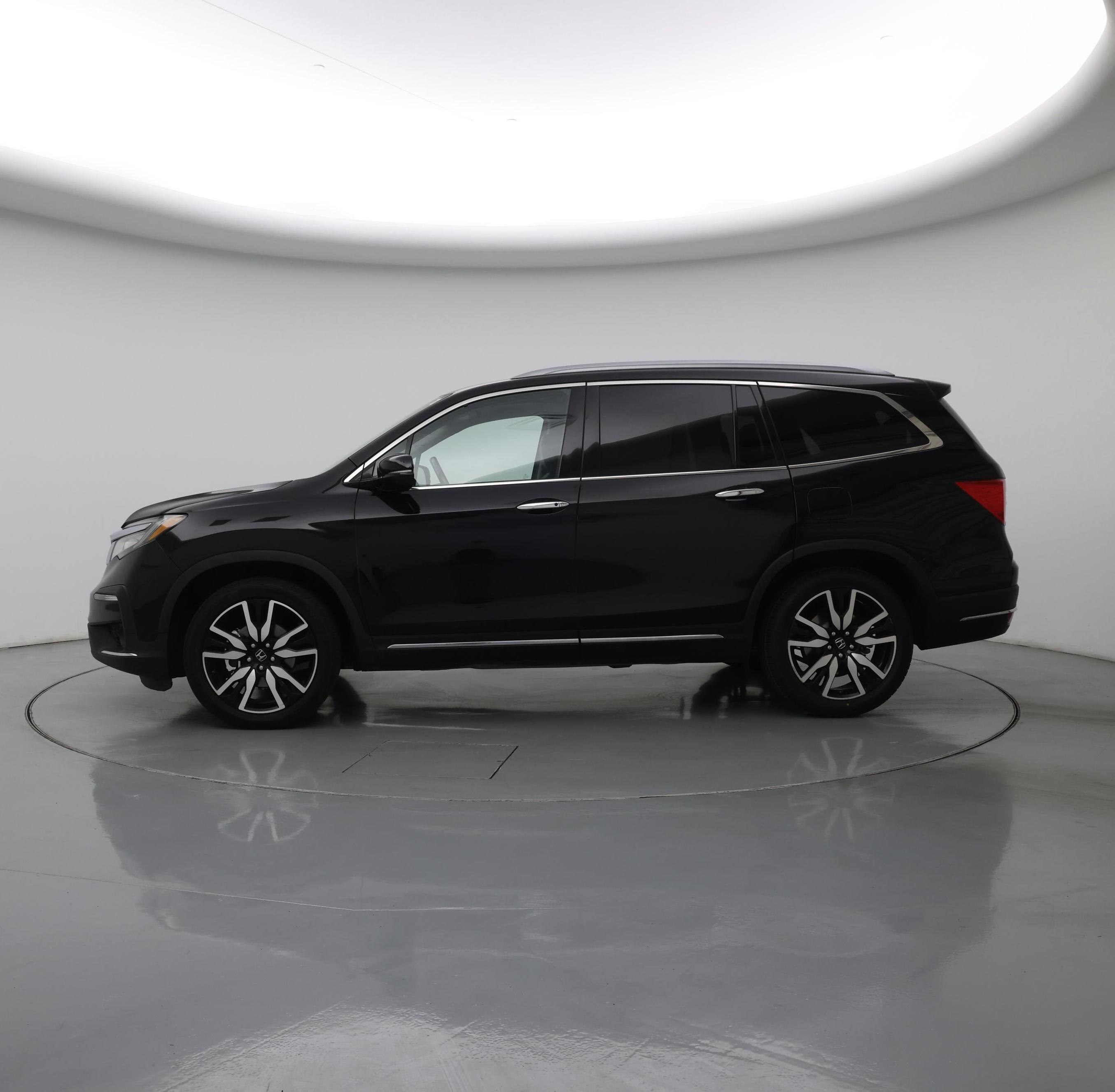 Thumbnail: 2021 Honda Pilot - 3