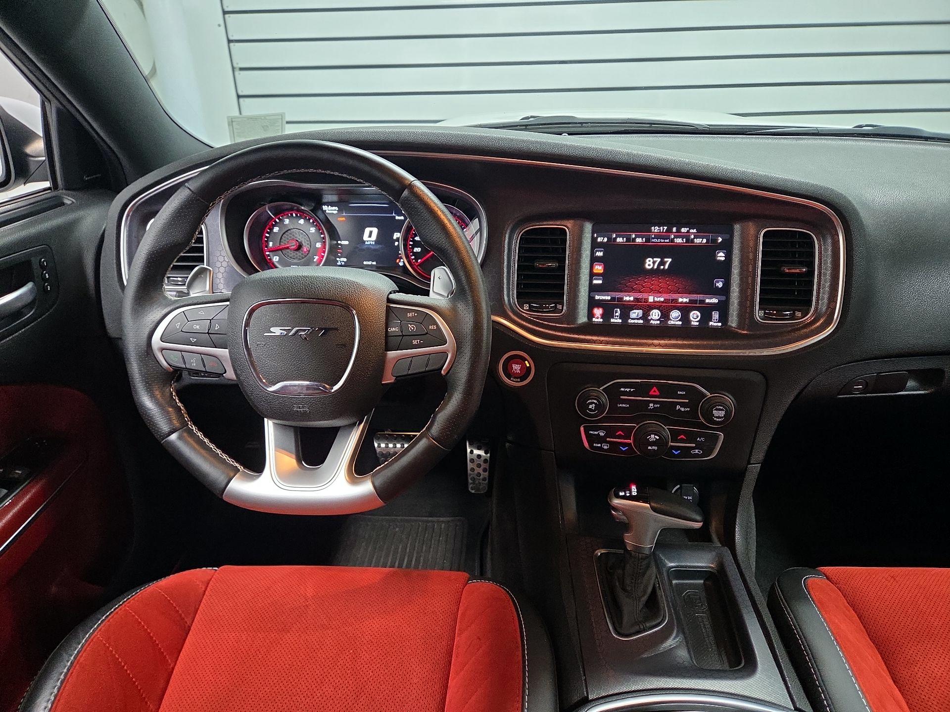 Thumbnail: 2016 Dodge Charger - 11
