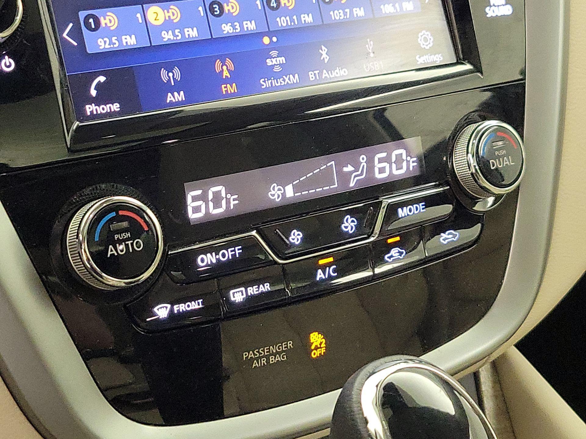 Thumbnail: 2019 Nissan Murano - 16