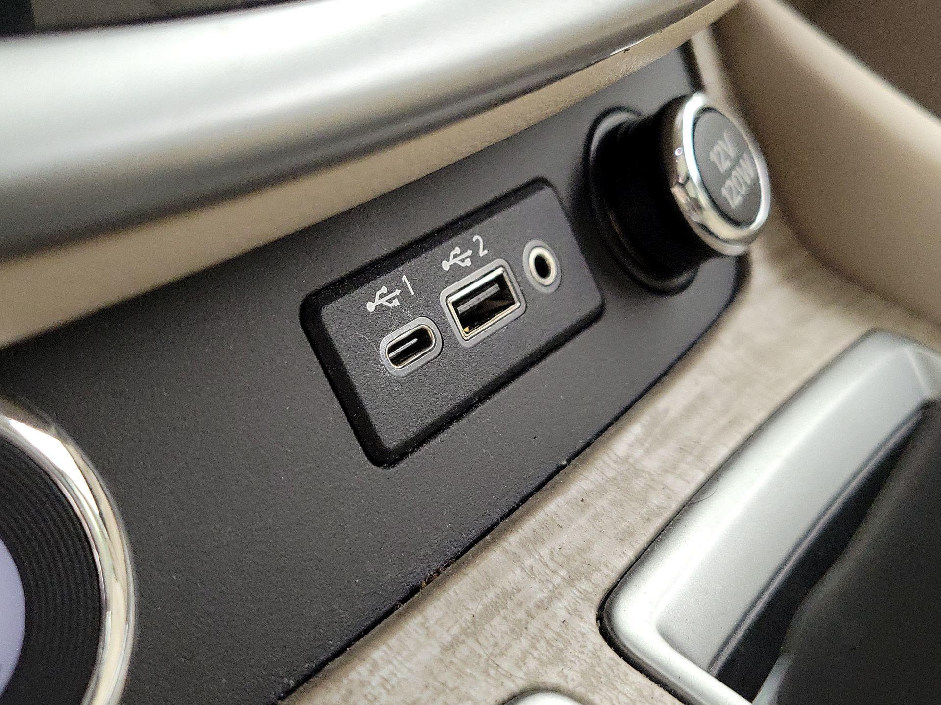 Thumbnail: 2019 Nissan Murano - 18
