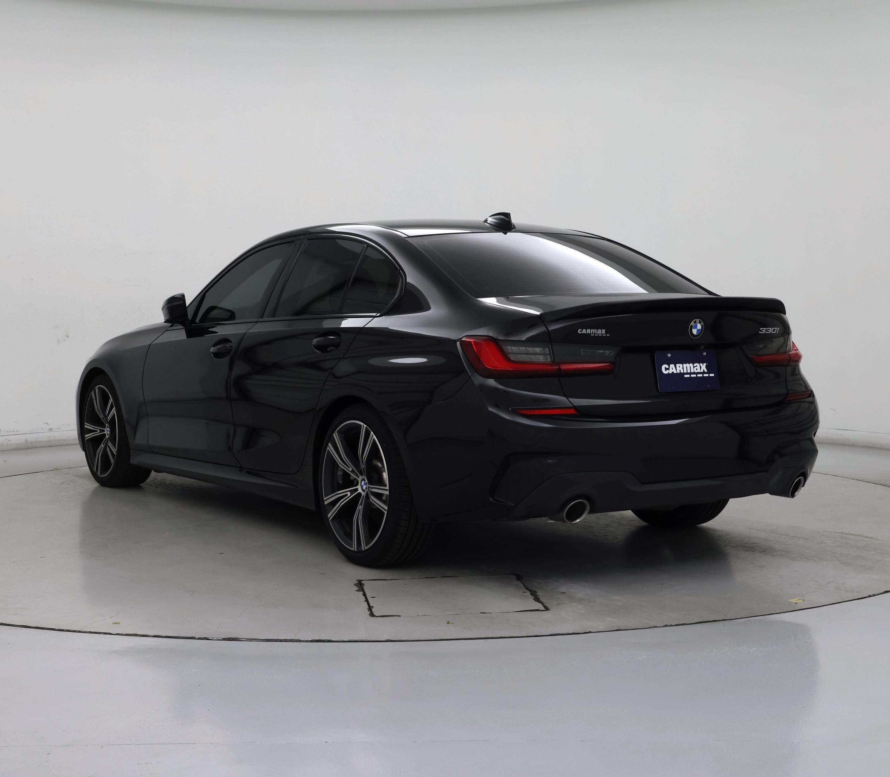 Thumbnail: 2021 BMW 3 Series - 2