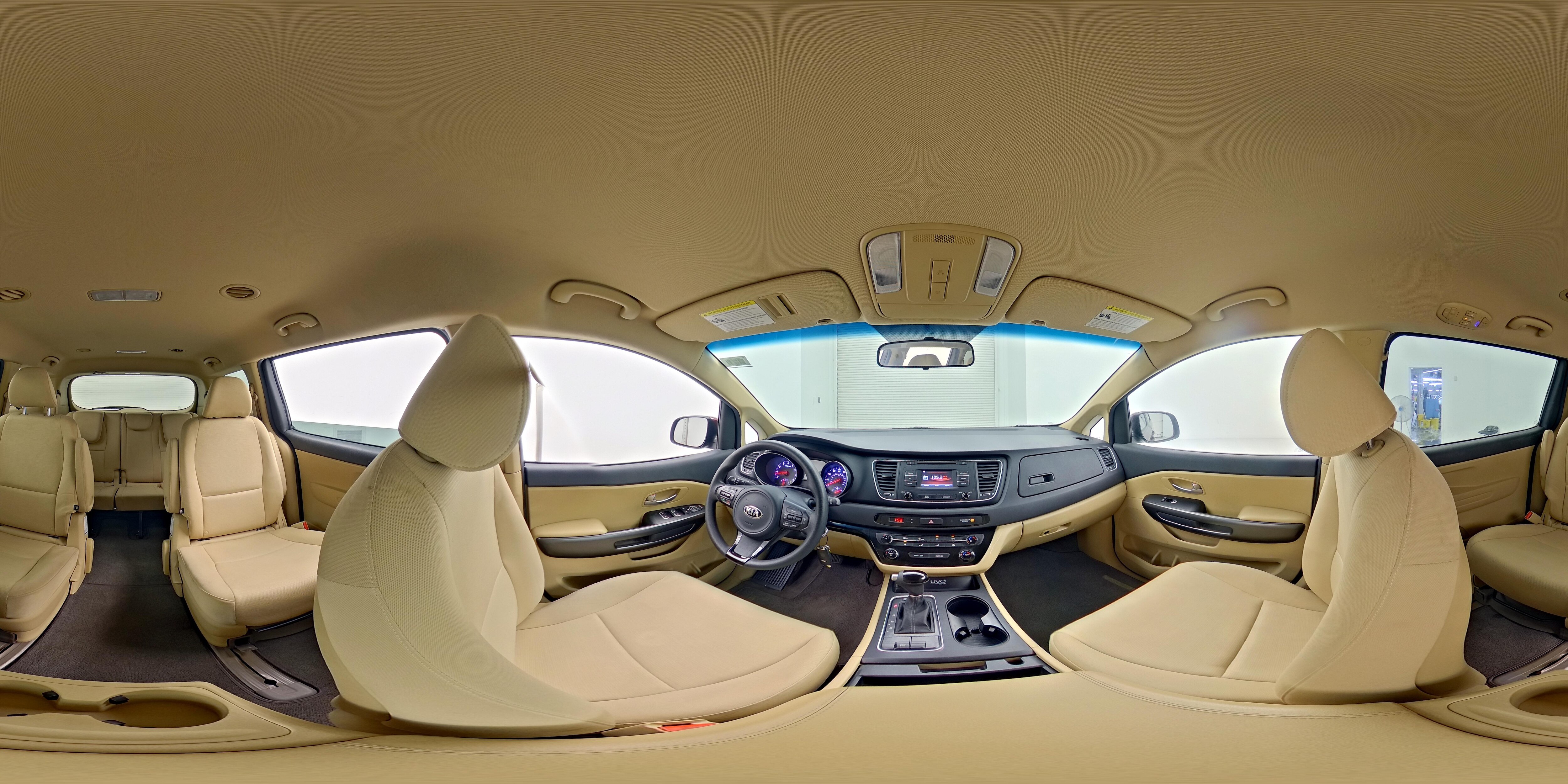 2015 Kia Sedona LX - Photo 25