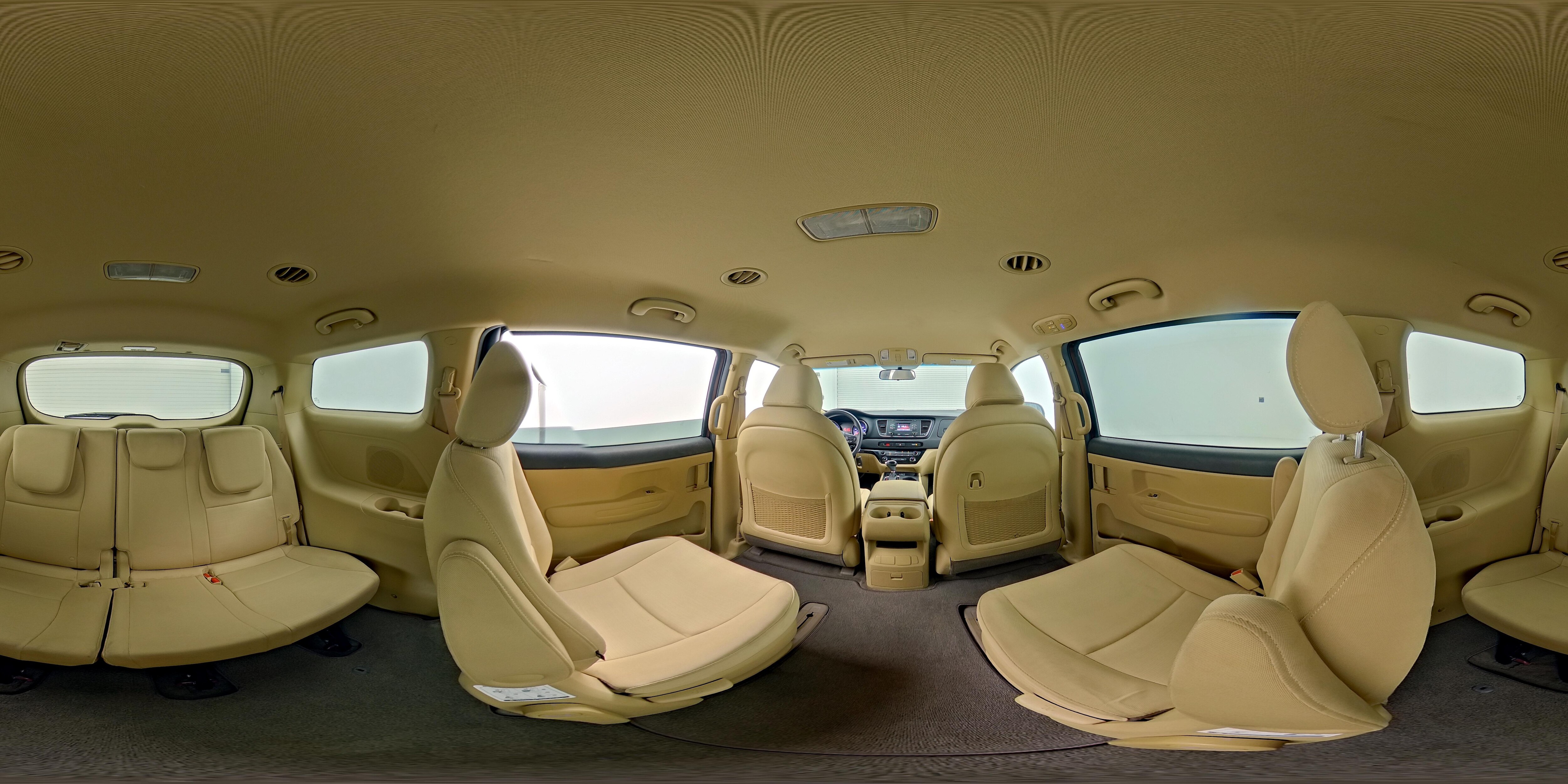 2015 Kia Sedona LX - Photo 26