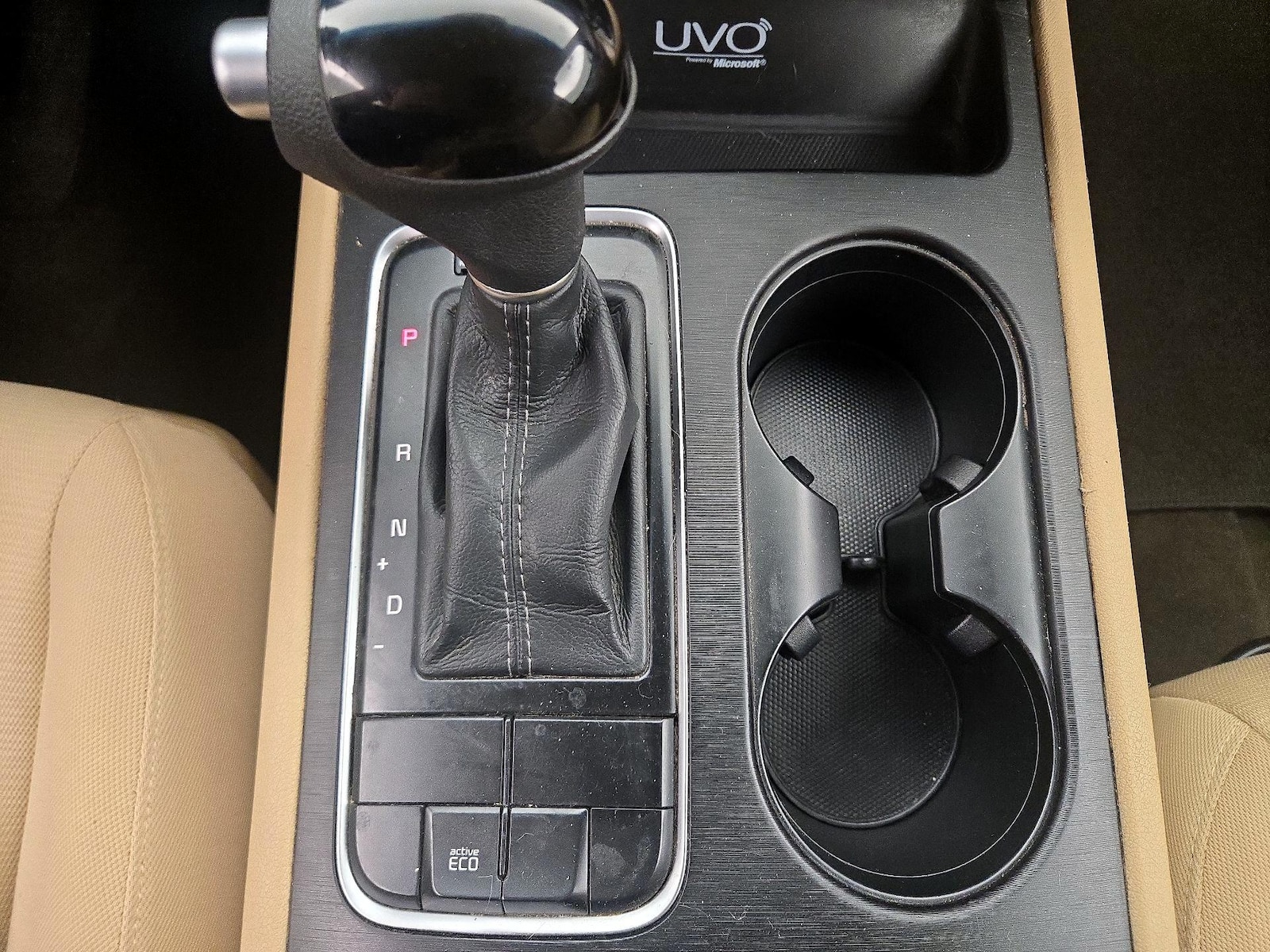 2015 Kia Sedona LX - Photo 18