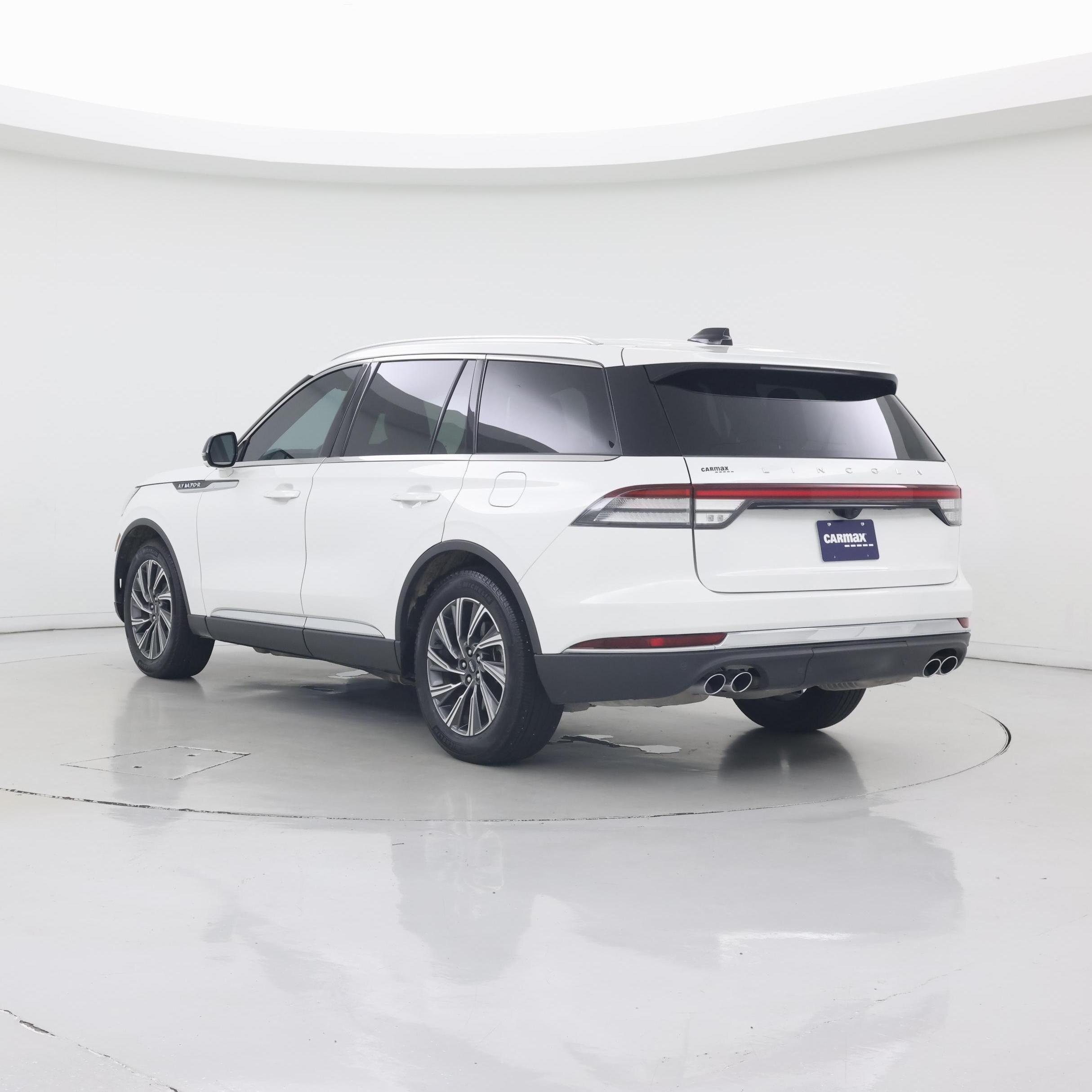 Thumbnail: 2026 Lincoln Aviator - 2