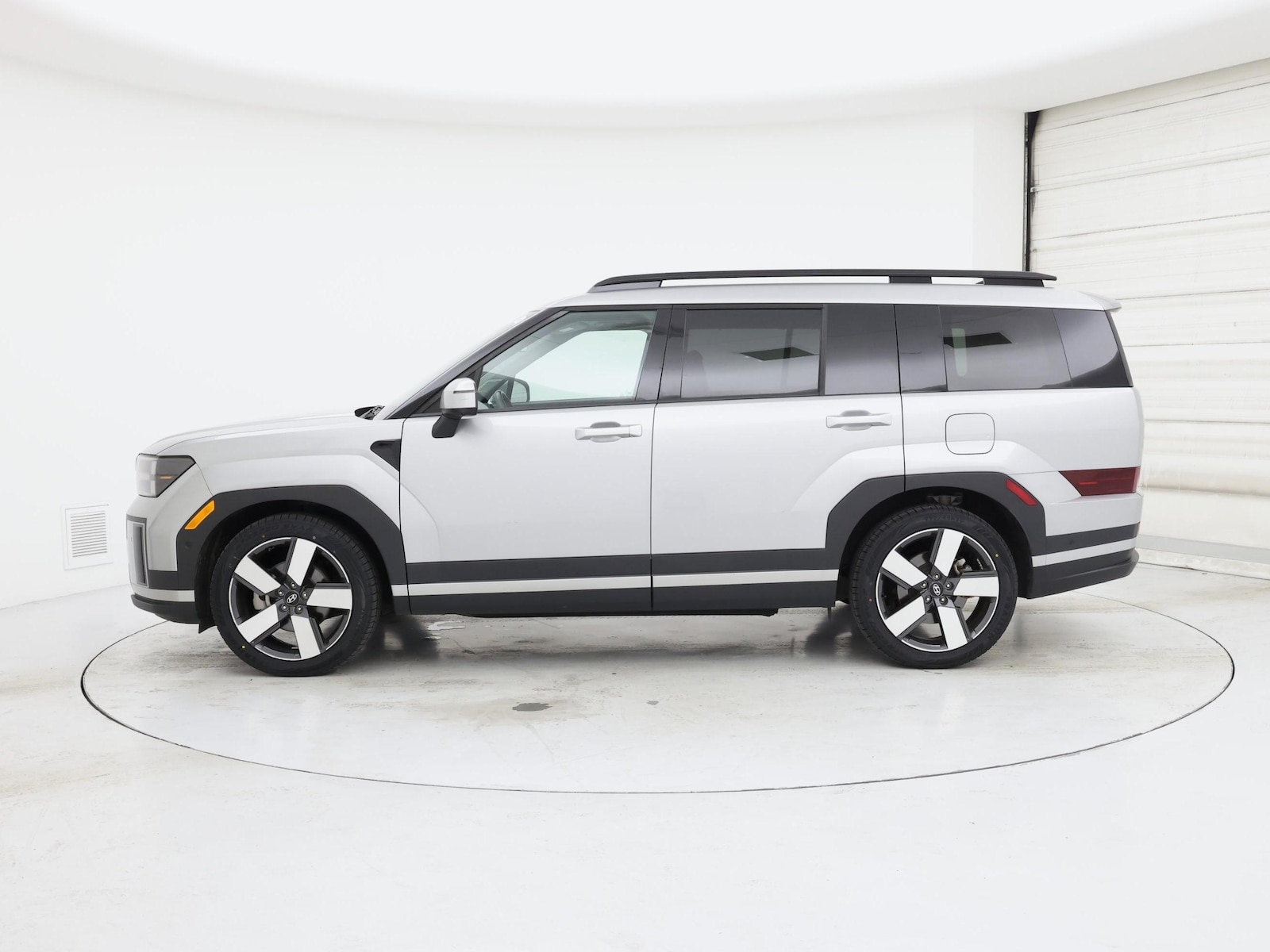 2024 Hyundai Santa Fe Limited - Photo 4