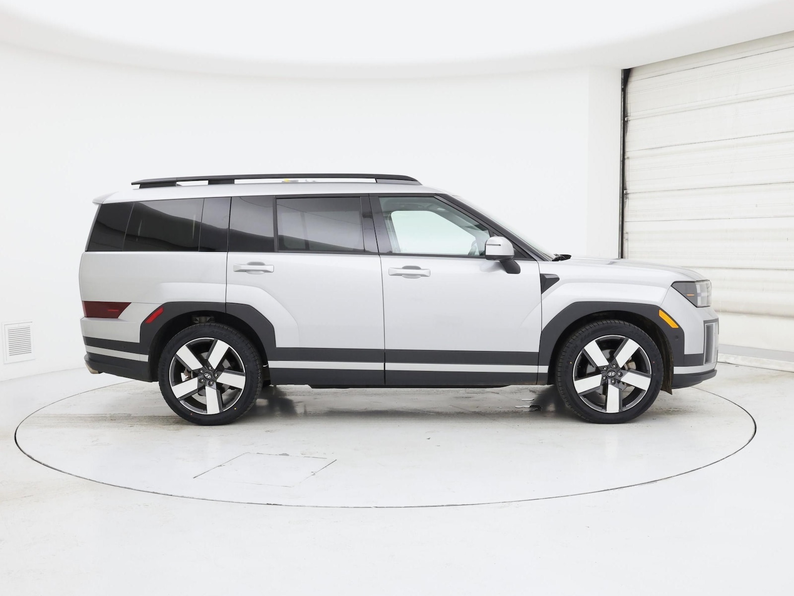 2024 Hyundai Santa Fe Limited - Photo 8