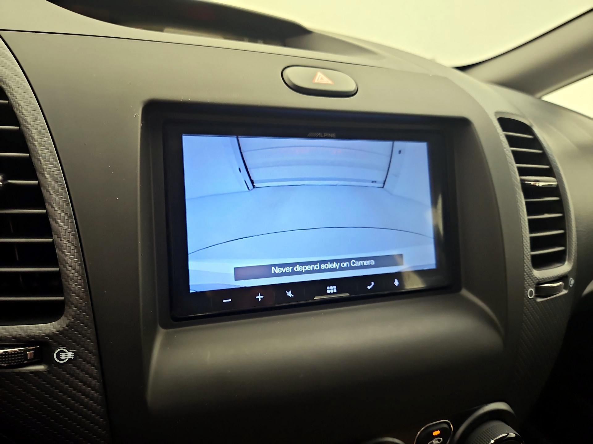 Thumbnail: 2017 Kia Forte - 14