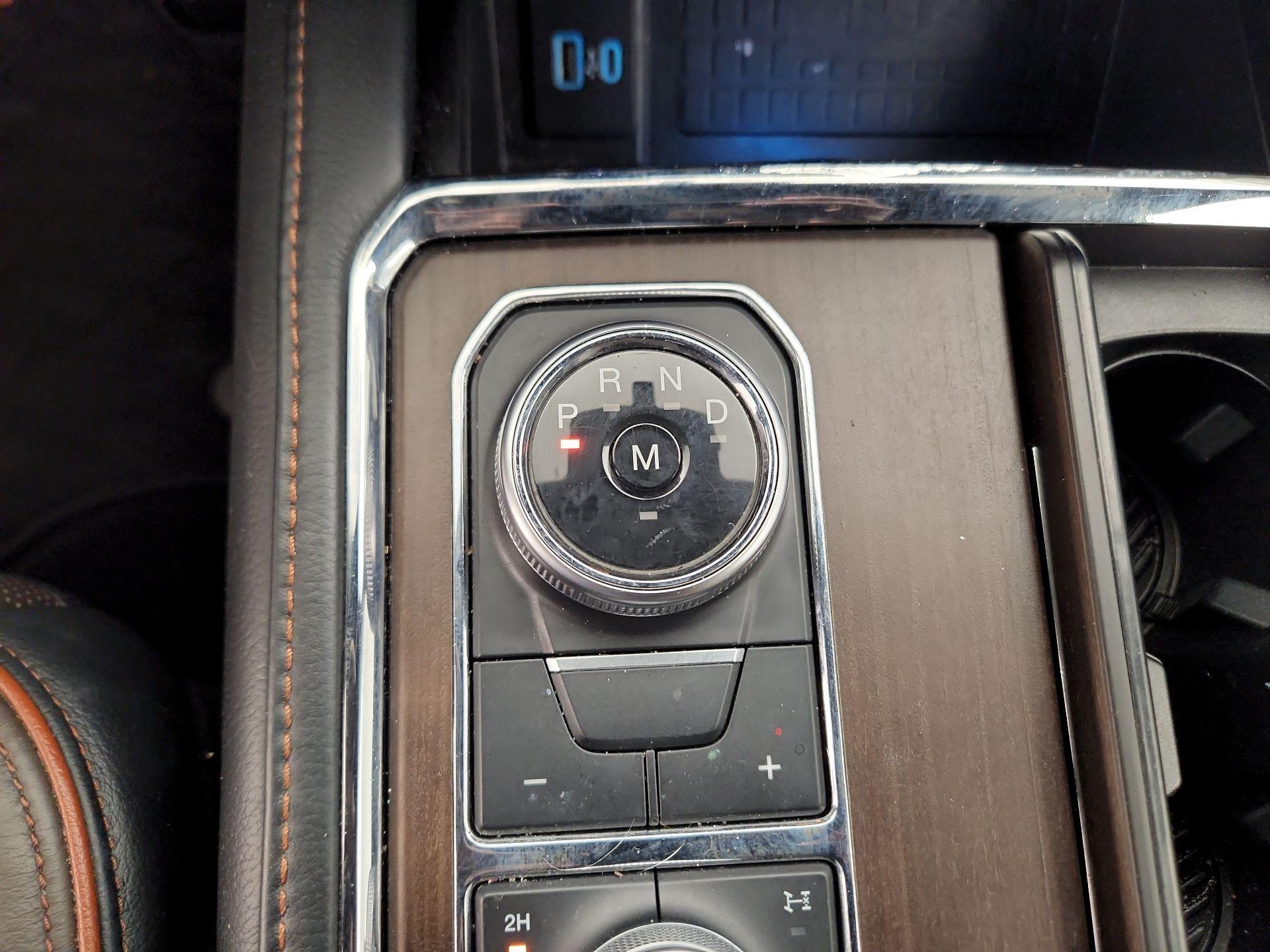 Thumbnail: 2020 Ford Expedition - 18
