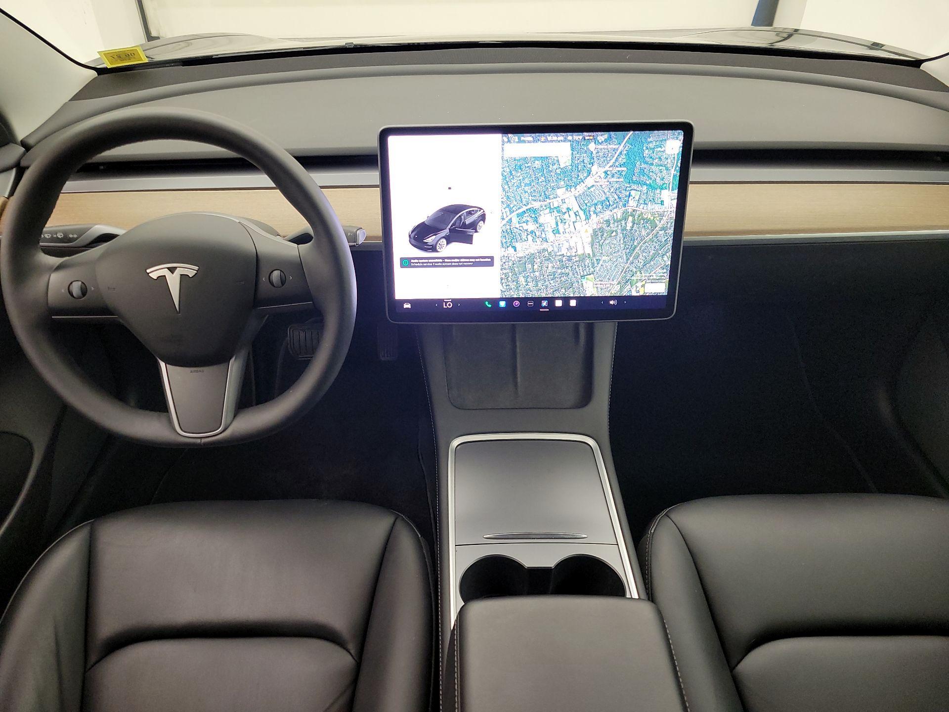Thumbnail: 2022 Tesla Model 3 - 9