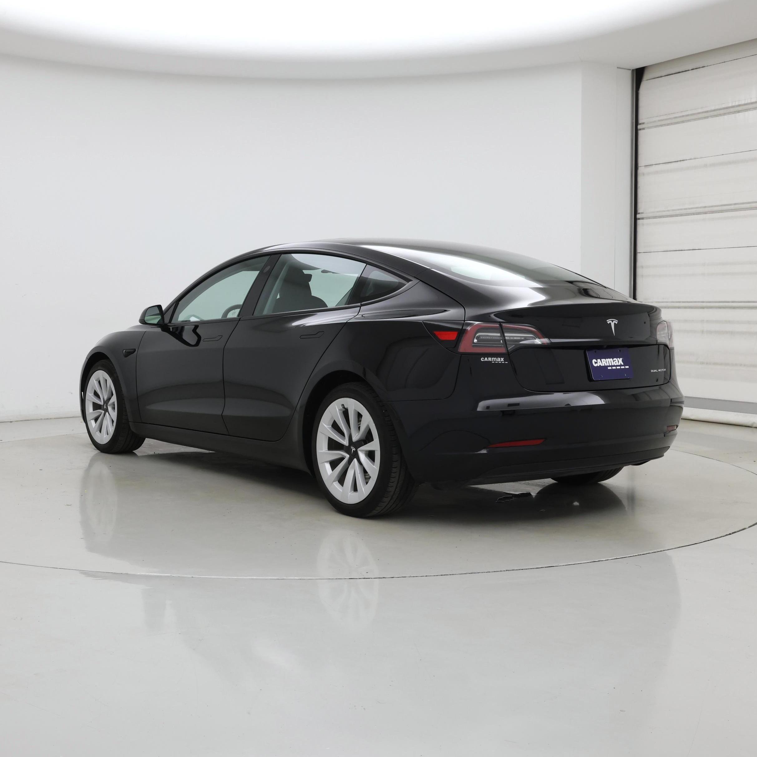 Thumbnail: 2022 Tesla Model 3 - 2