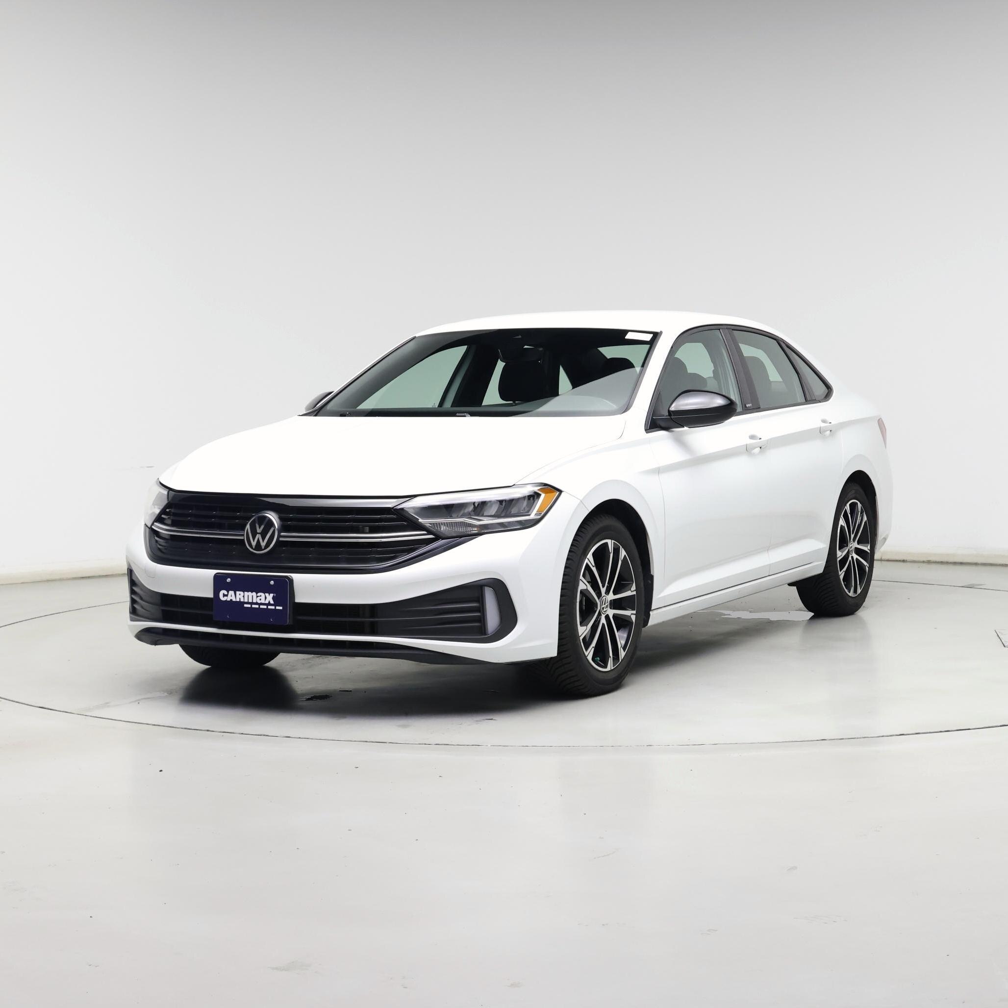 Thumbnail: 2023 Volkswagen Jetta - 4