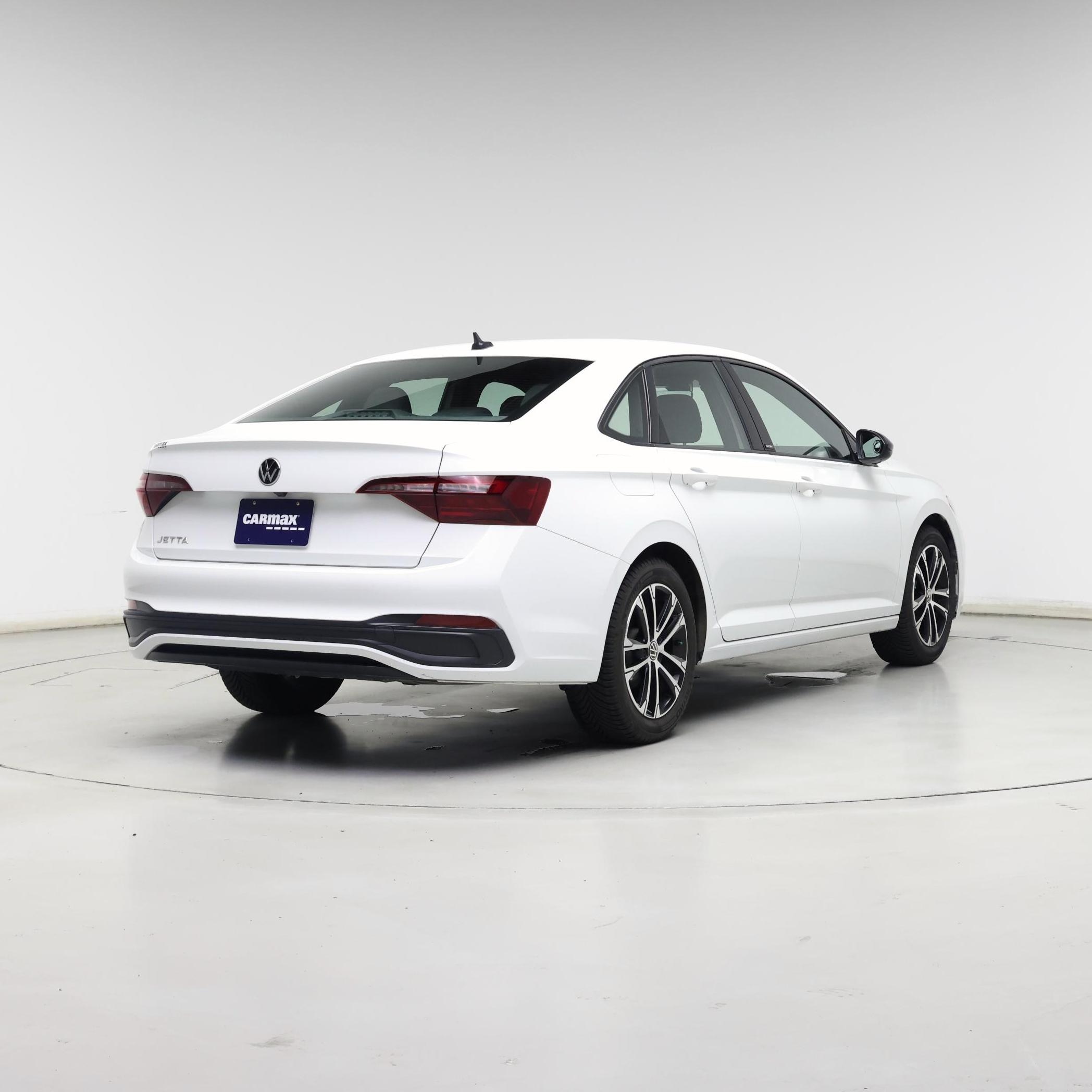 Thumbnail: 2023 Volkswagen Jetta - 8